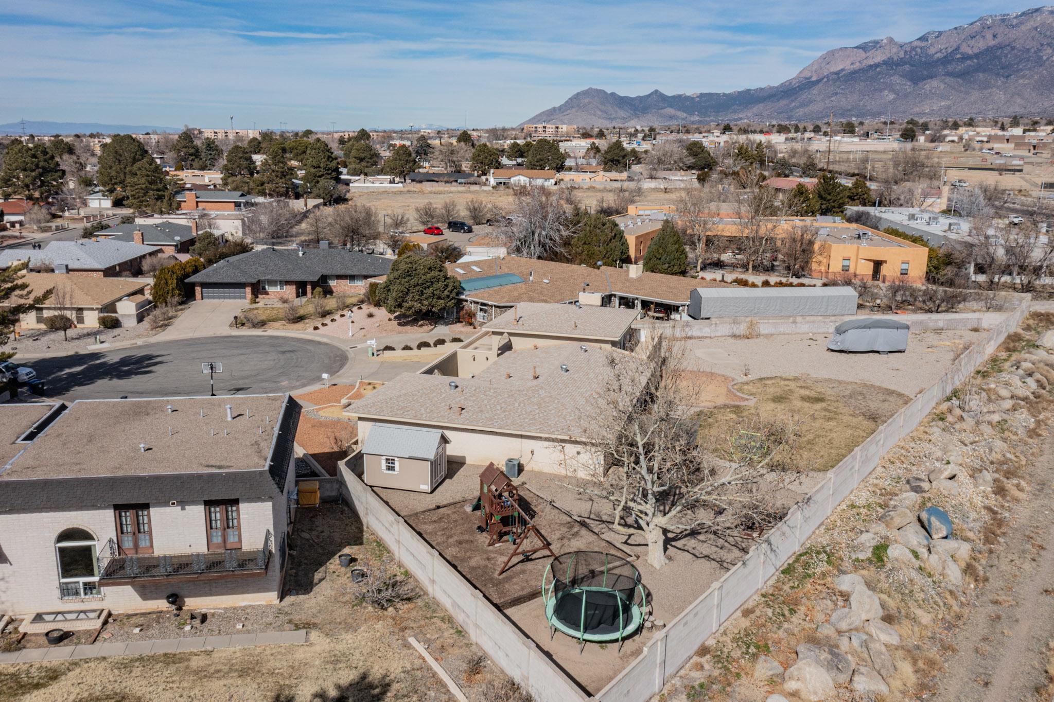 3816 Capistrano Court NE