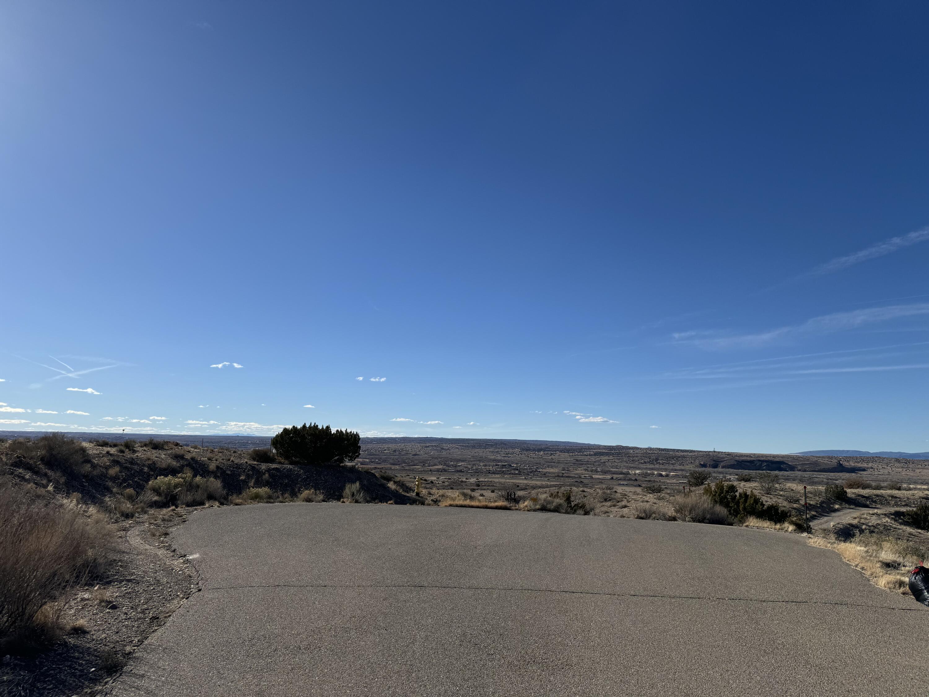 7 3rd Mesa Court
