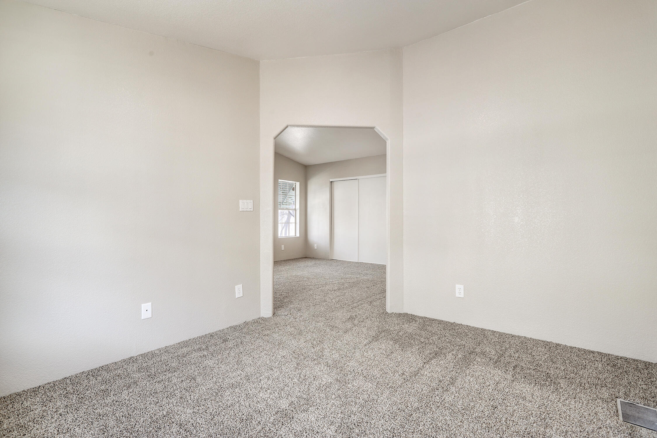 108 Sunrise Bluffs Drive