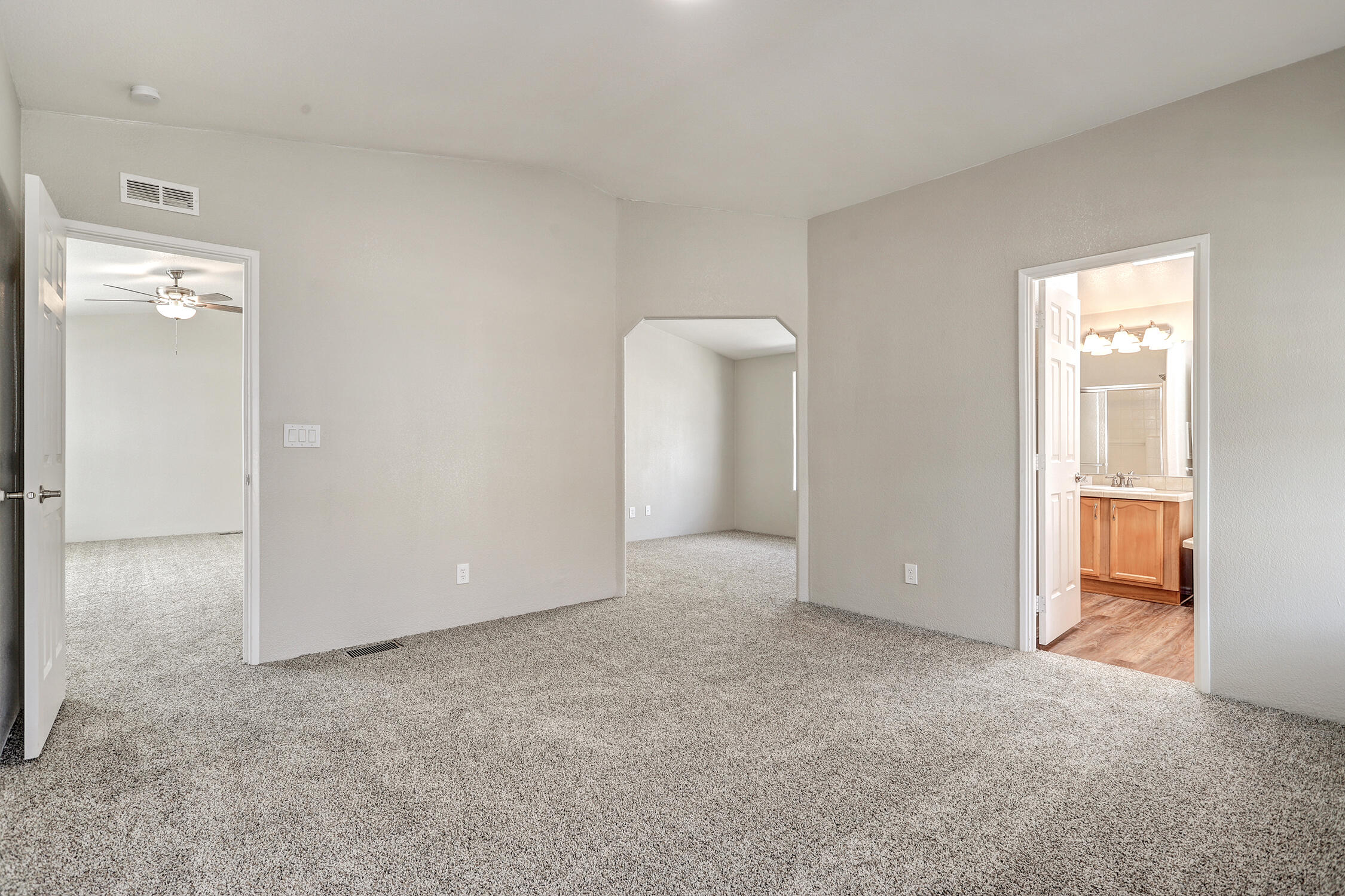 108 Sunrise Bluffs Drive