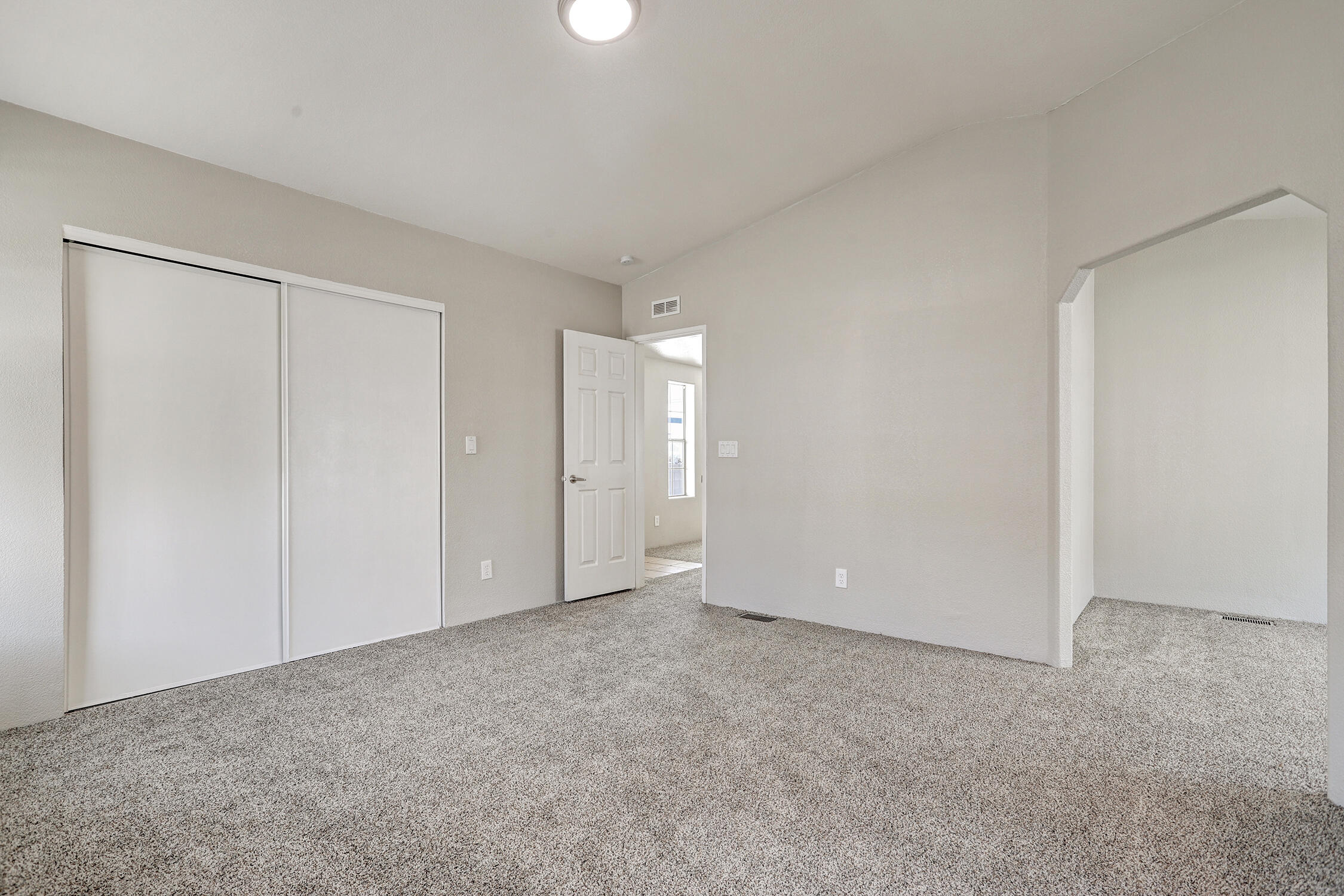 108 Sunrise Bluffs Drive