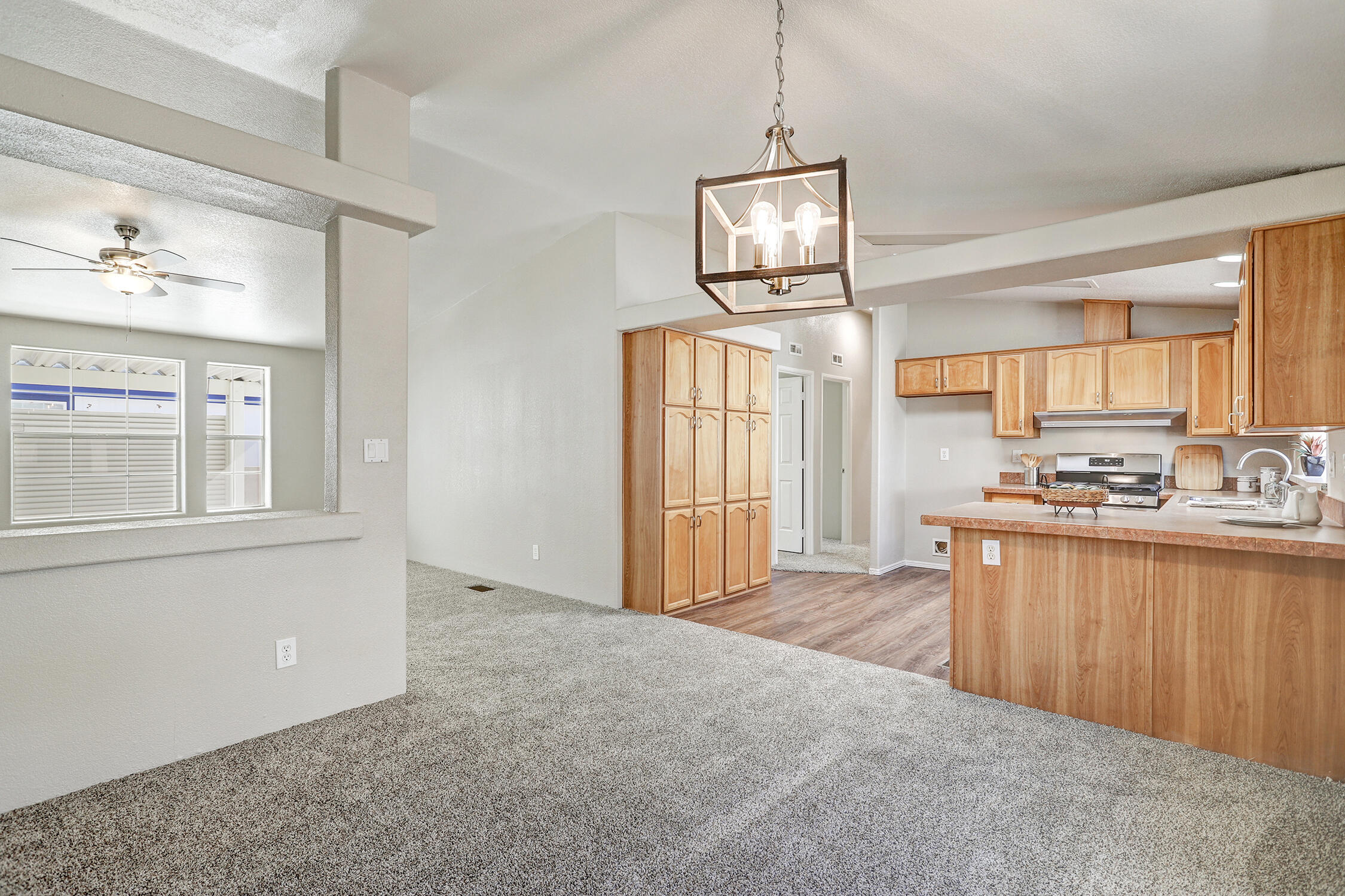 108 Sunrise Bluffs Drive