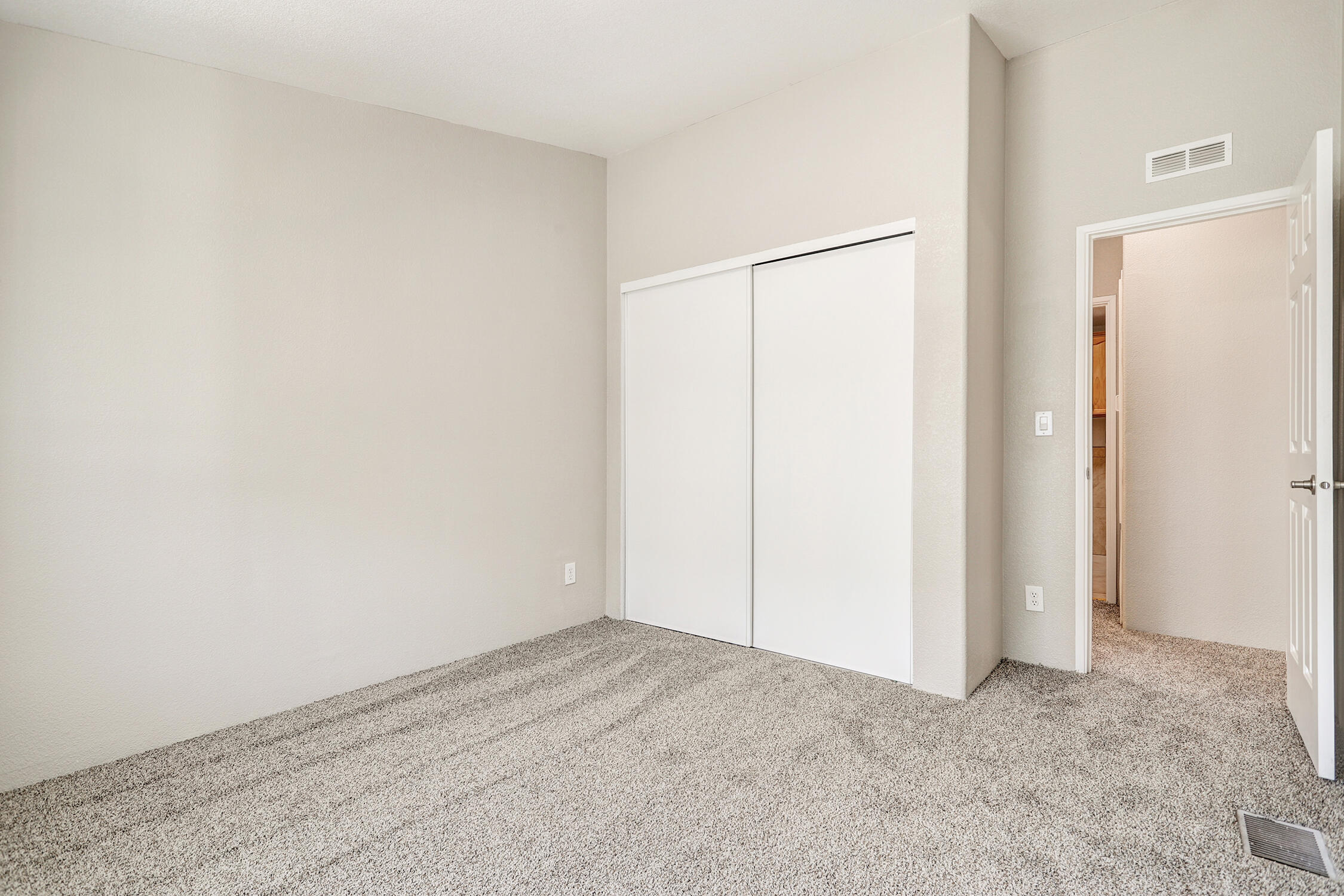 108 Sunrise Bluffs Drive