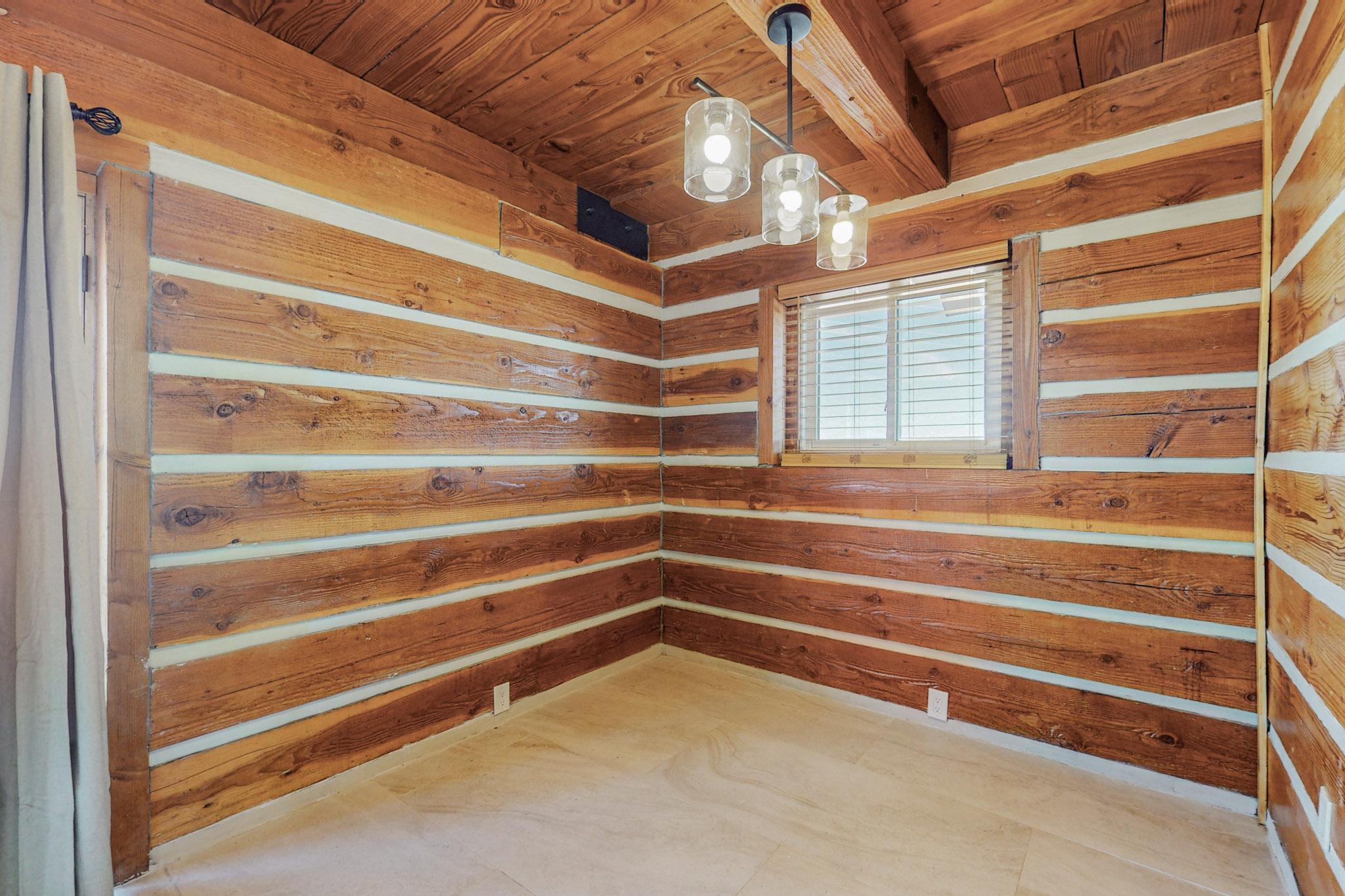 333 WHITE LAKES Road B