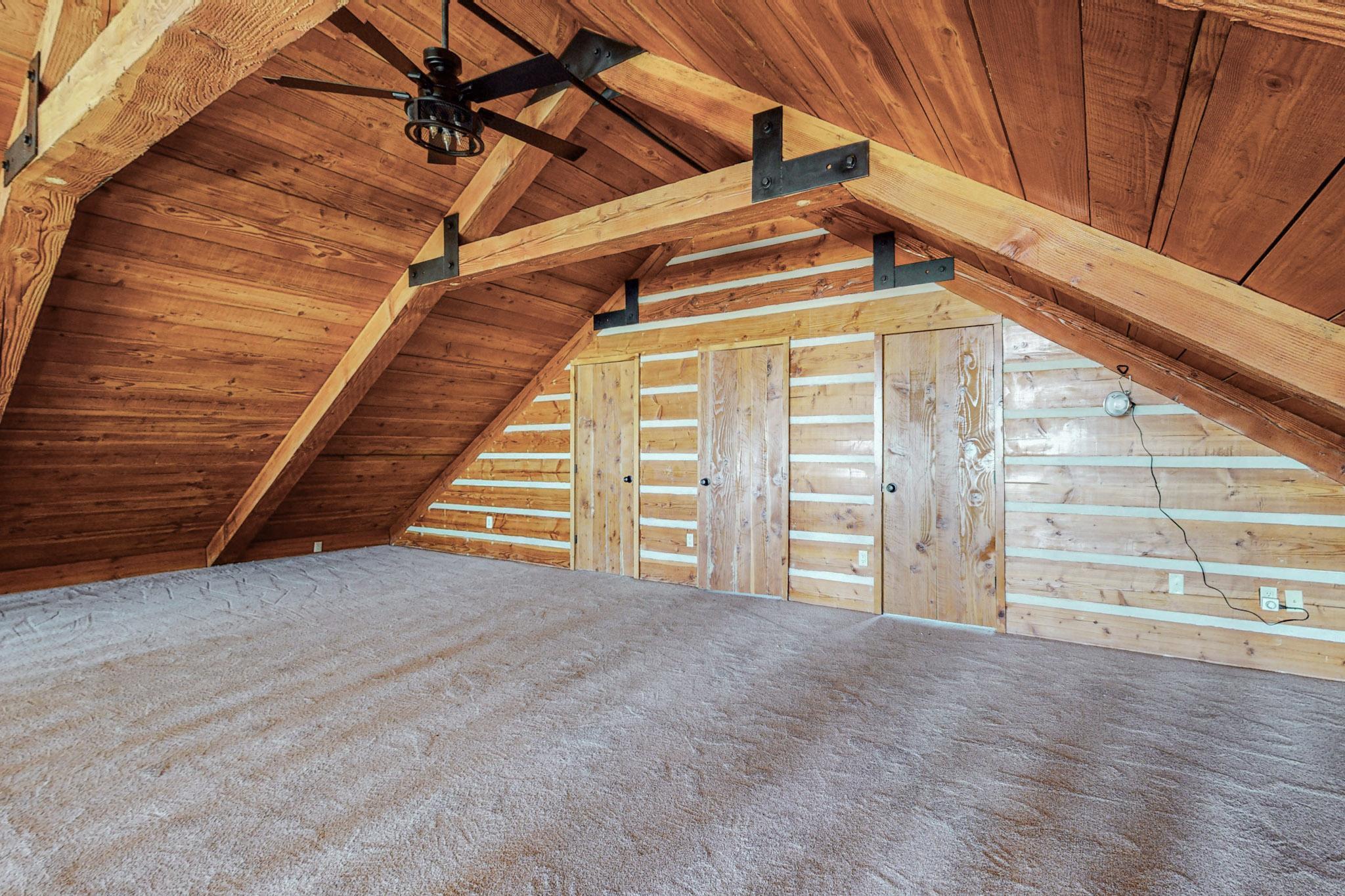 333 WHITE LAKES Road B