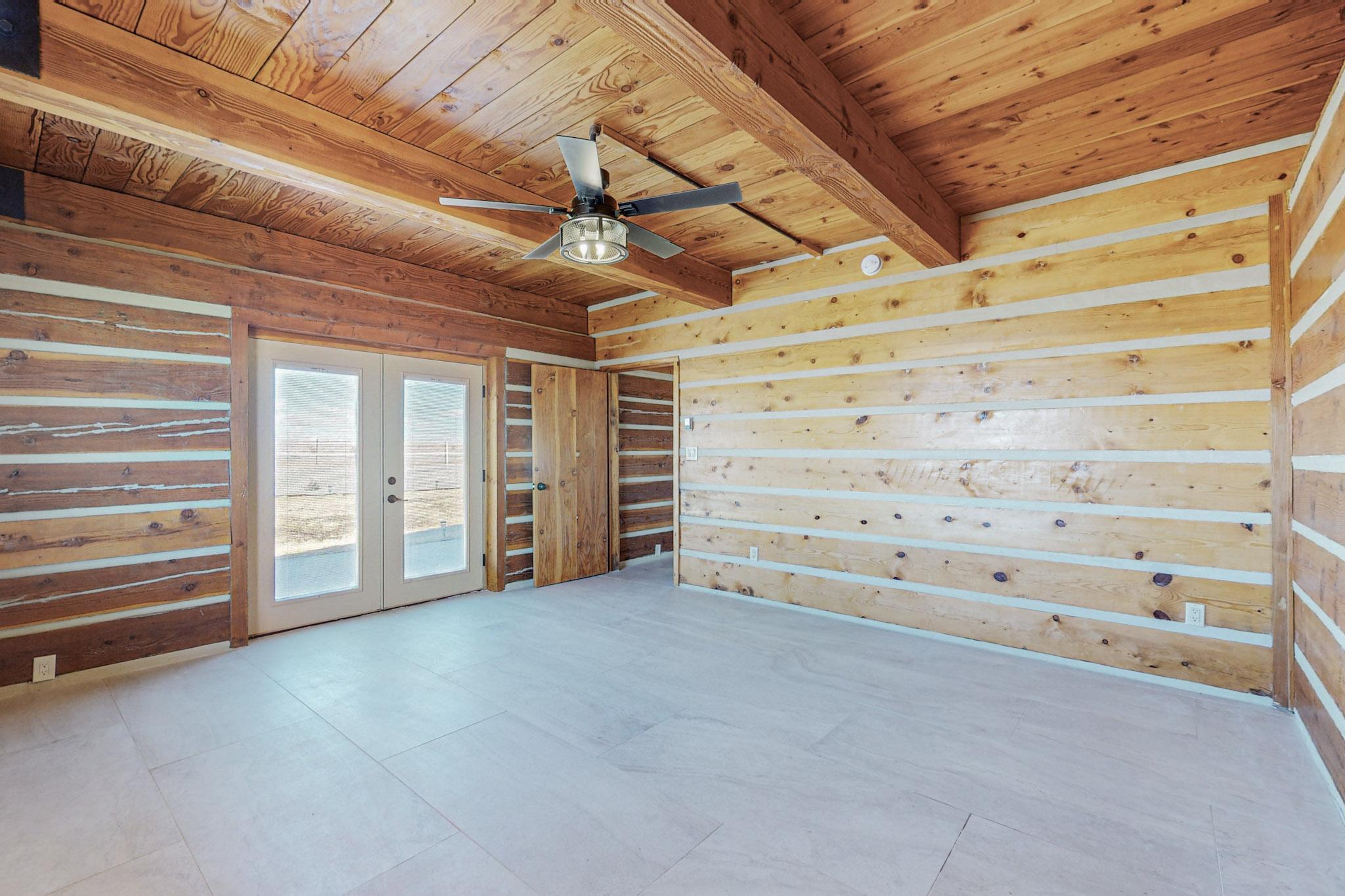 333 WHITE LAKES Road B