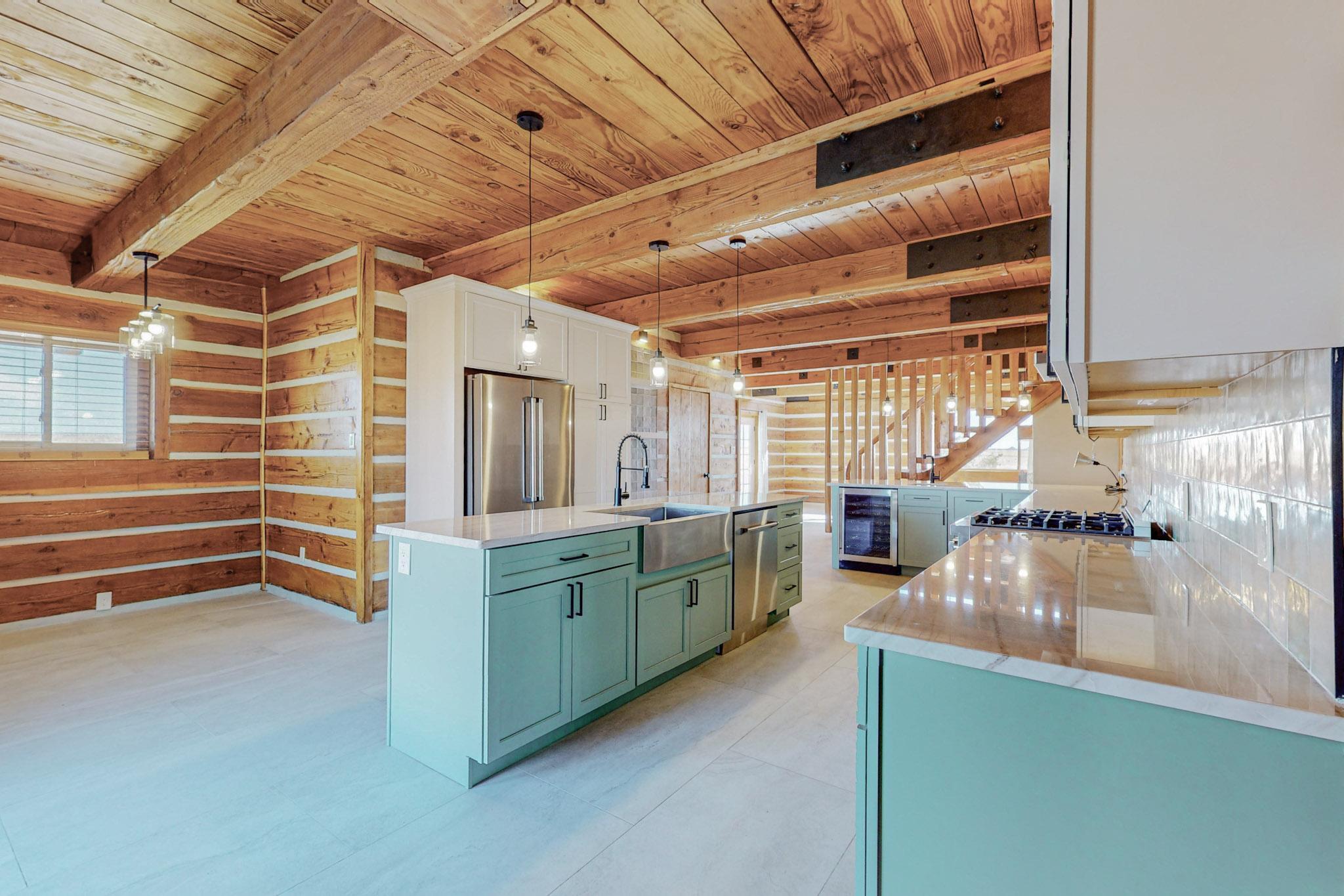 333 WHITE LAKES Road B