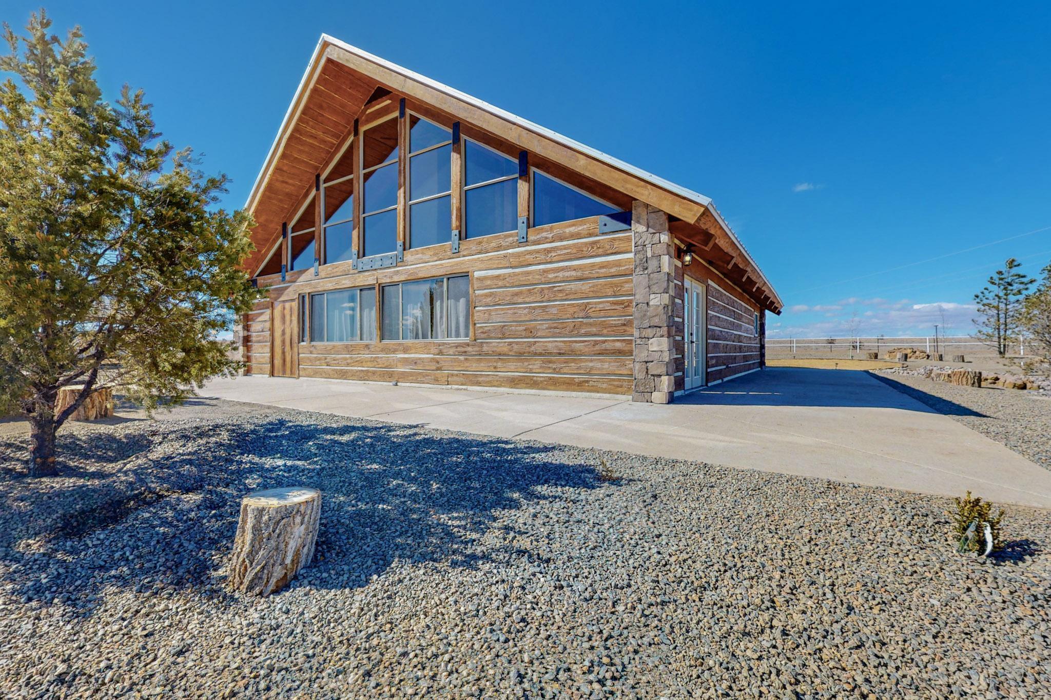 333 WHITE LAKES Road B