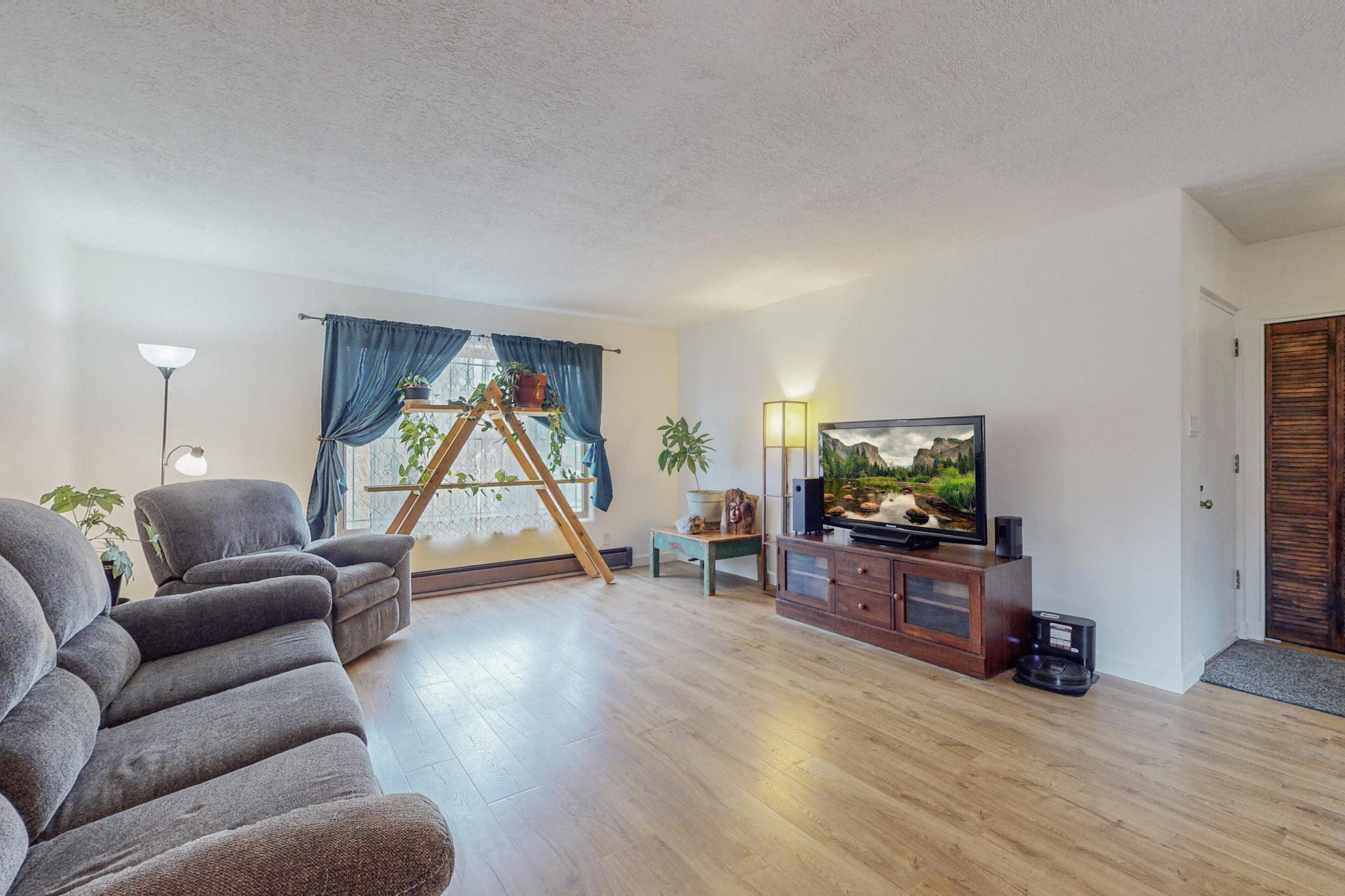 1112 Espanola Street NE