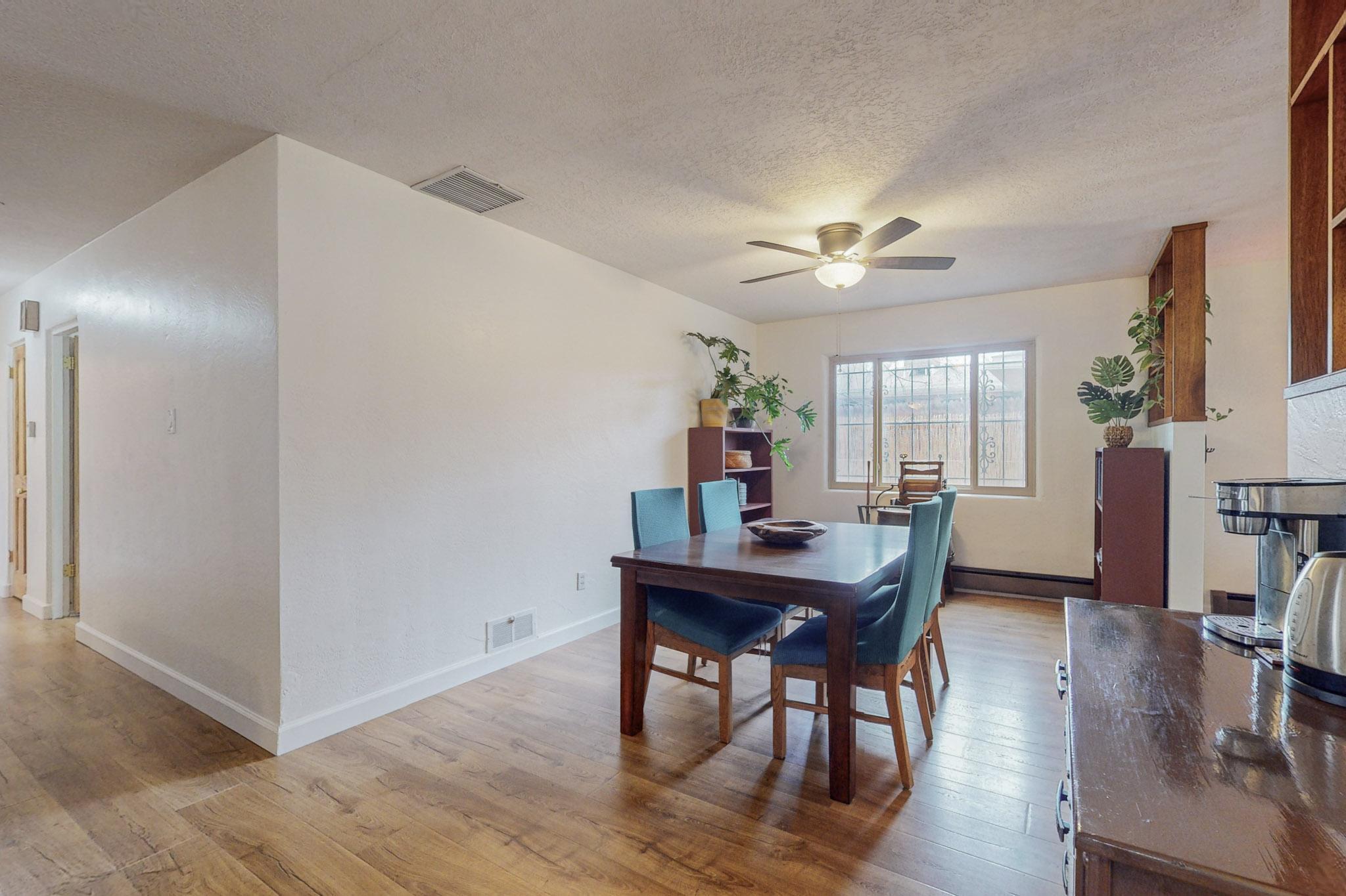 1112 Espanola Street NE