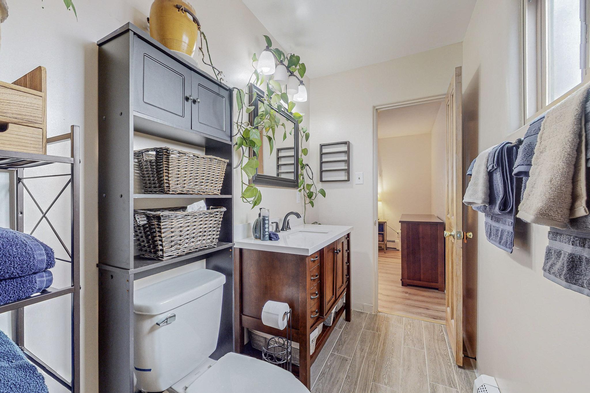 1112 Espanola Street NE