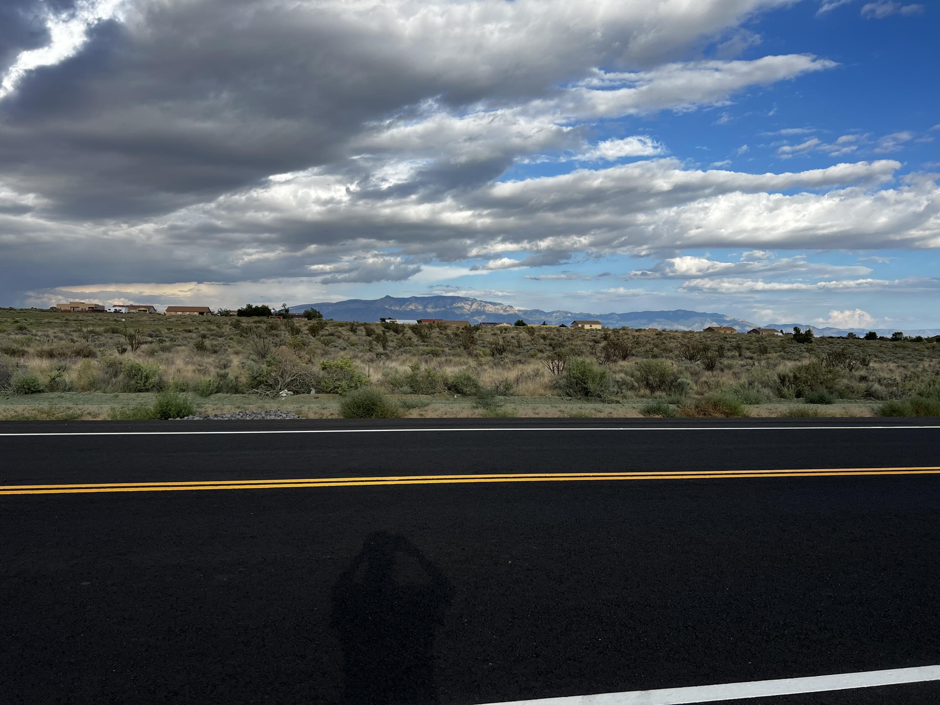 100 & 102 Rainbow Boulevard SE