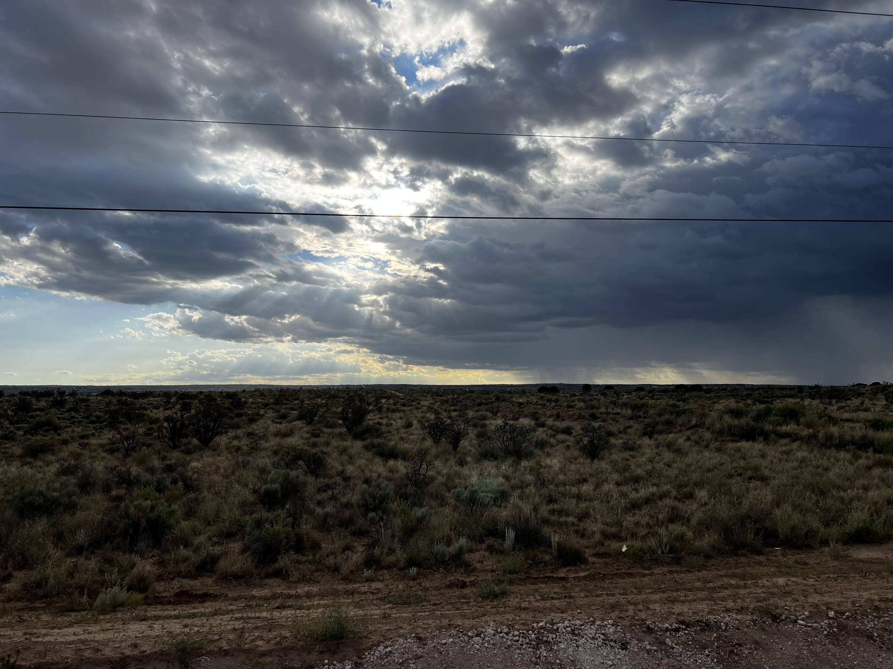 100 & 102 Rainbow Boulevard SE
