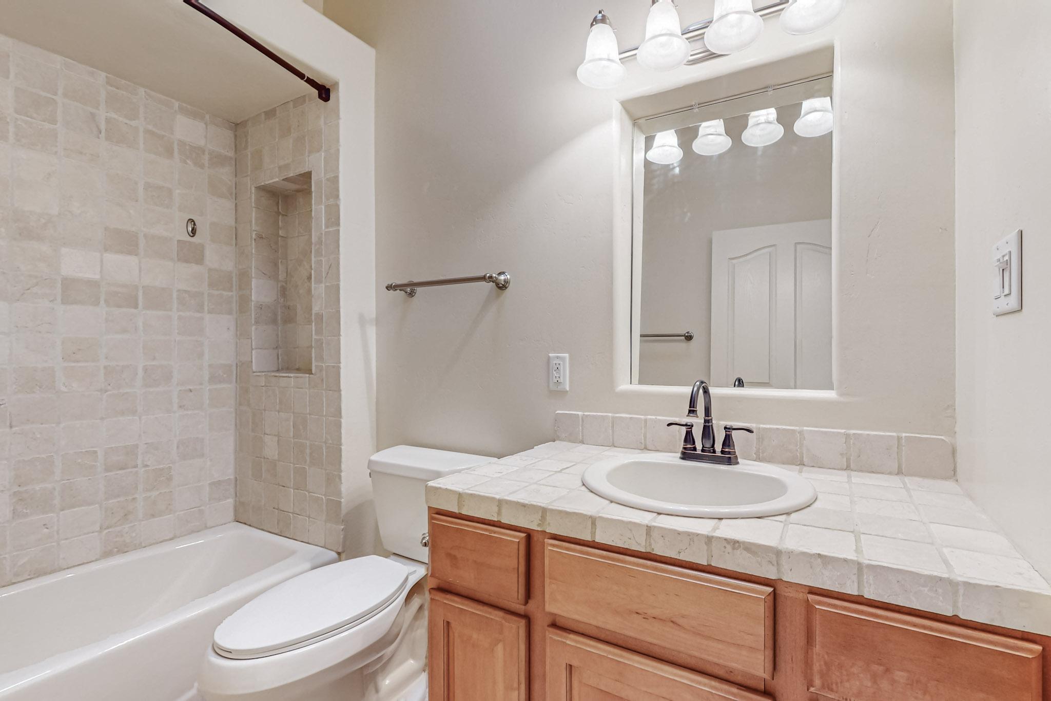 5905 Irving Boulevard NW