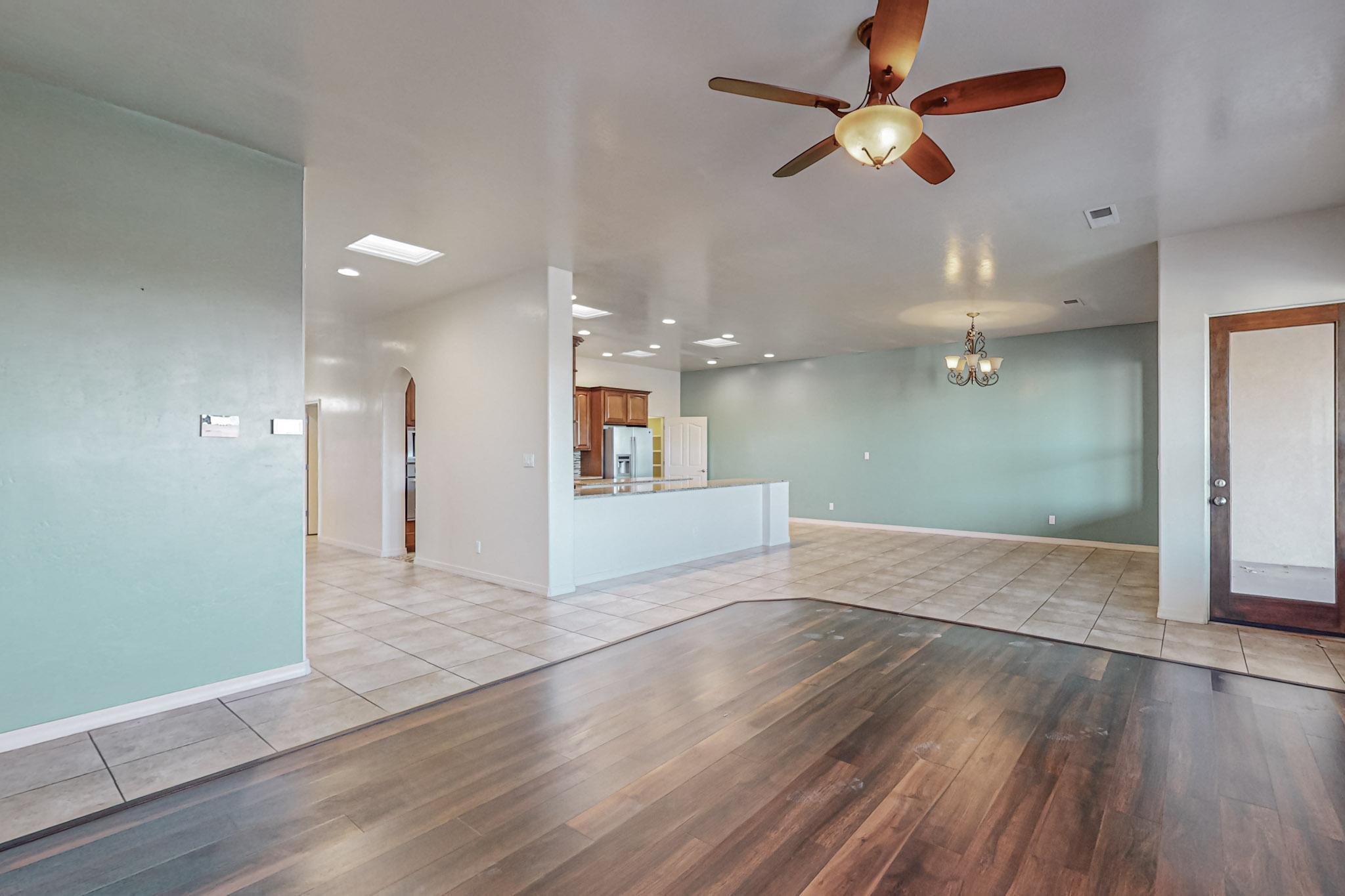 5905 Irving Boulevard NW