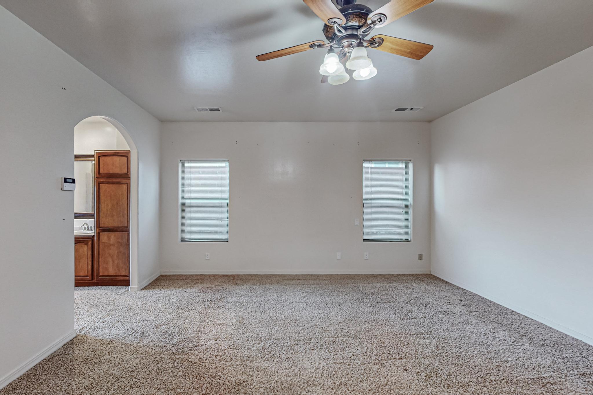 5905 Irving Boulevard NW