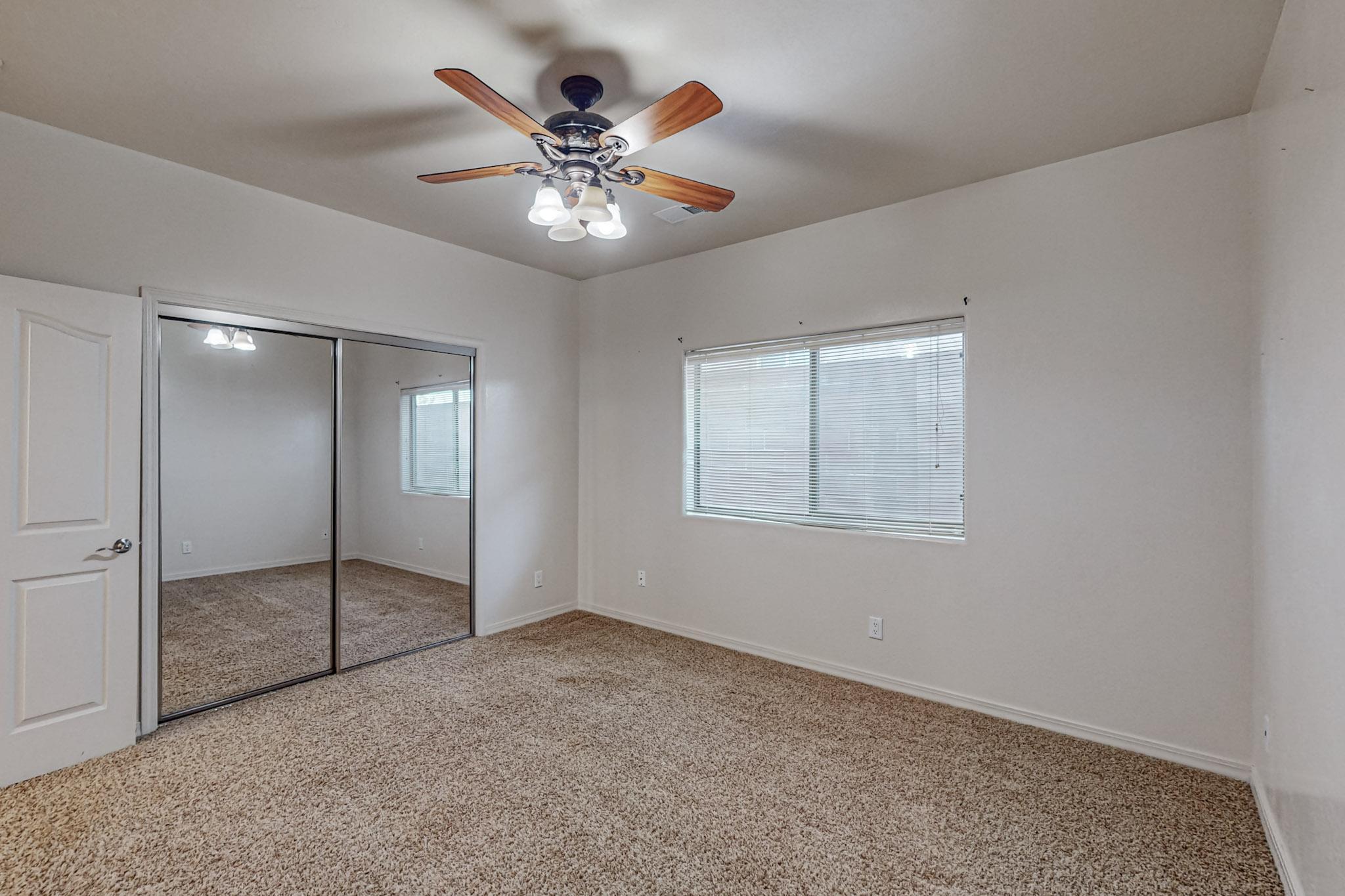 5905 Irving Boulevard NW