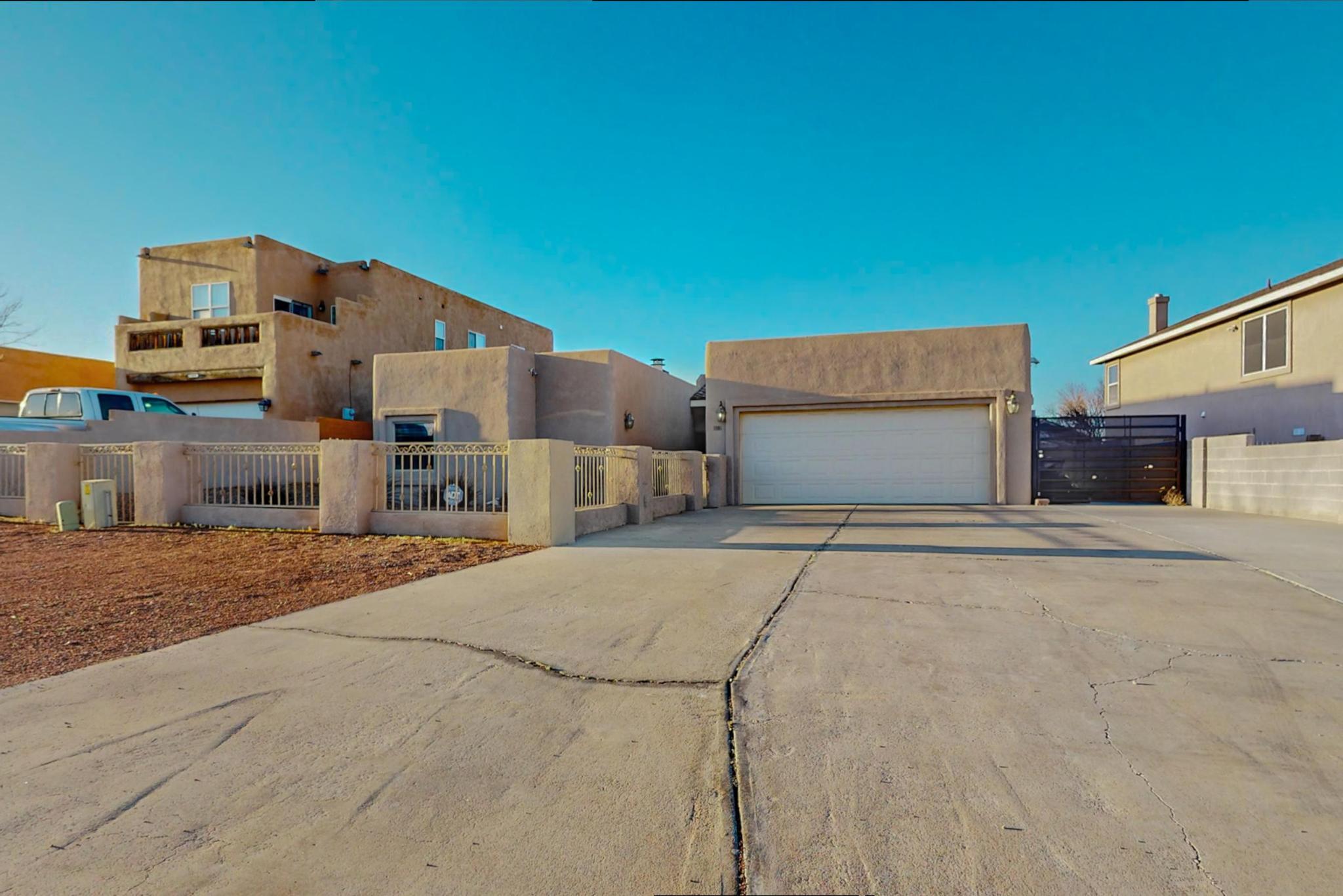 5905 Irving Boulevard NW