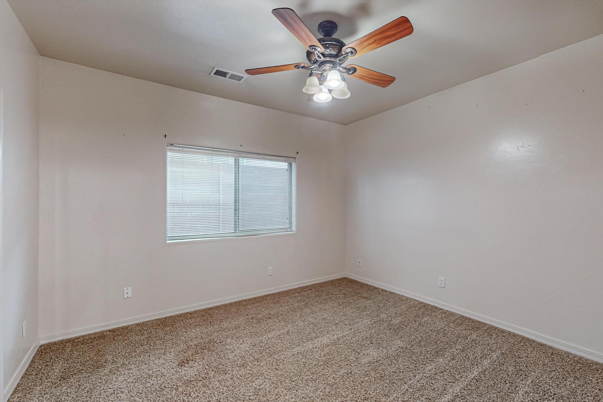 5905 Irving Boulevard NW