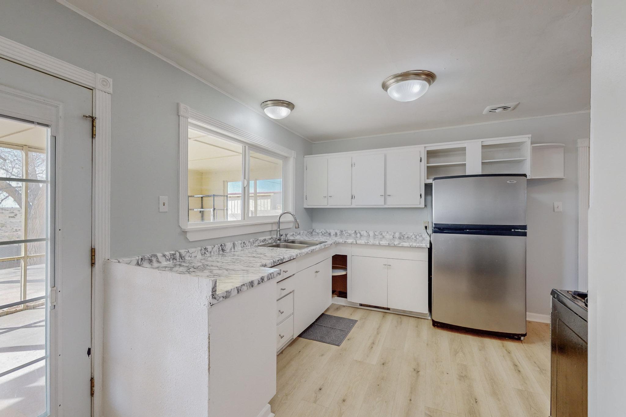 20 Lost Horizon Drive NW