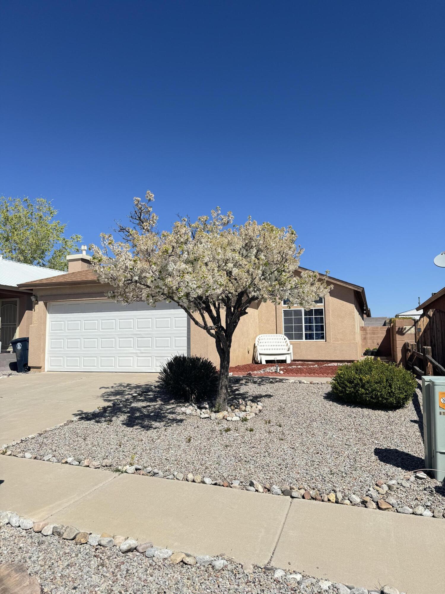 6115 Stargazer Avenue NW