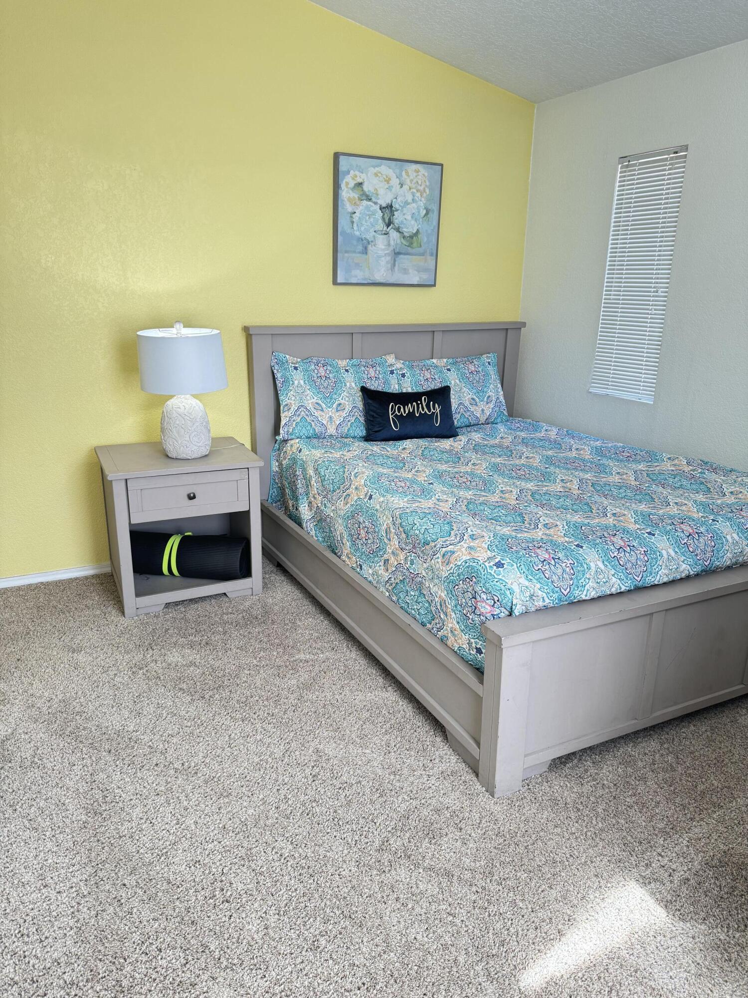 6115 Stargazer Avenue NW