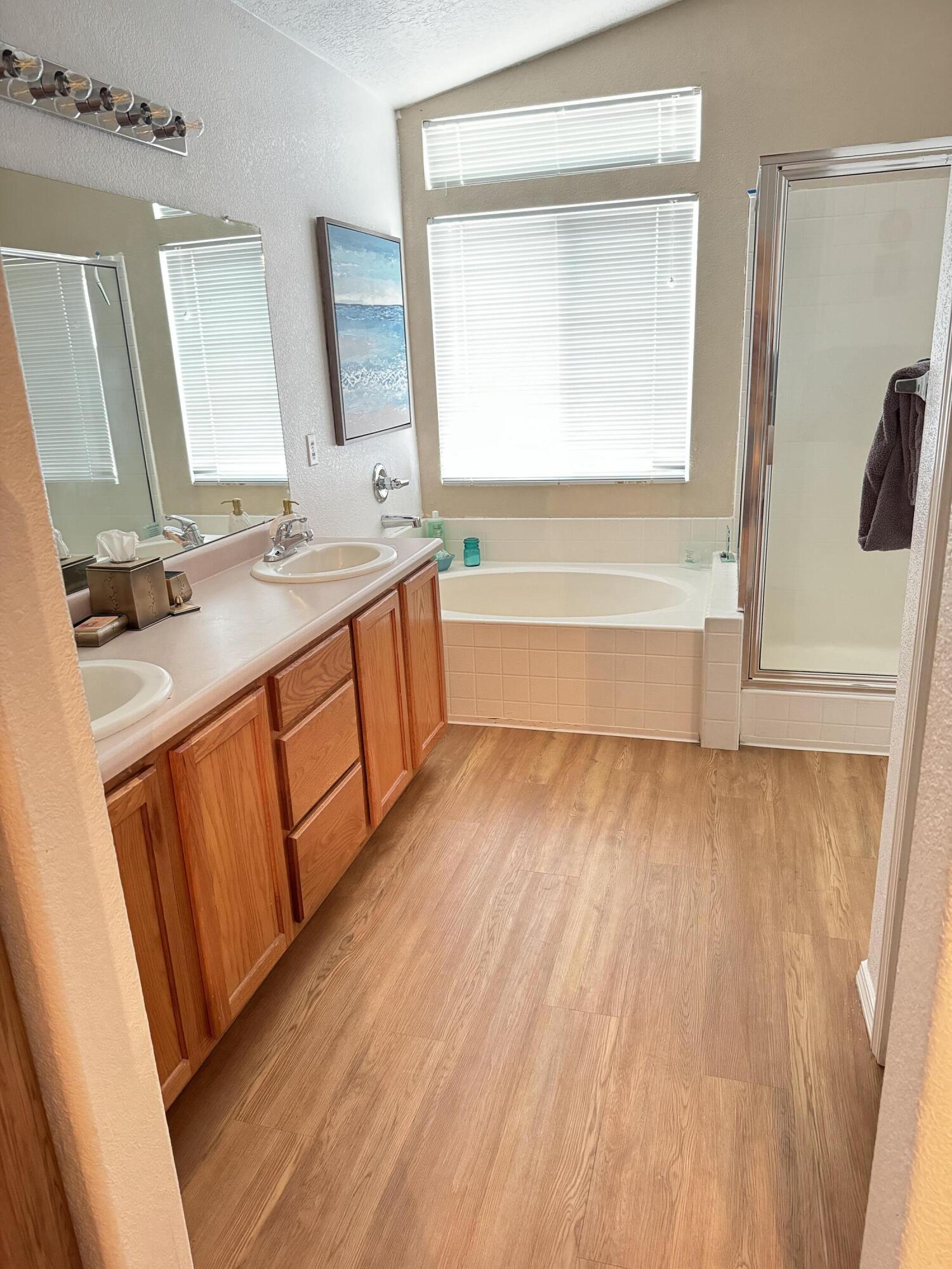 6115 Stargazer Avenue NW