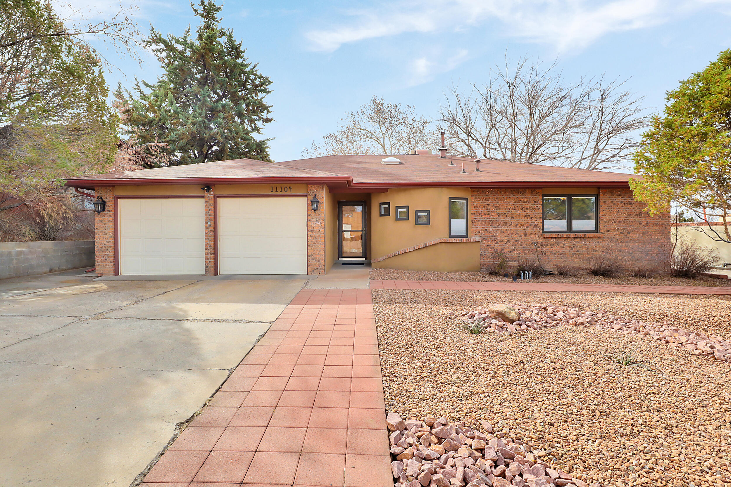 11104 Newcomb Avenue NE