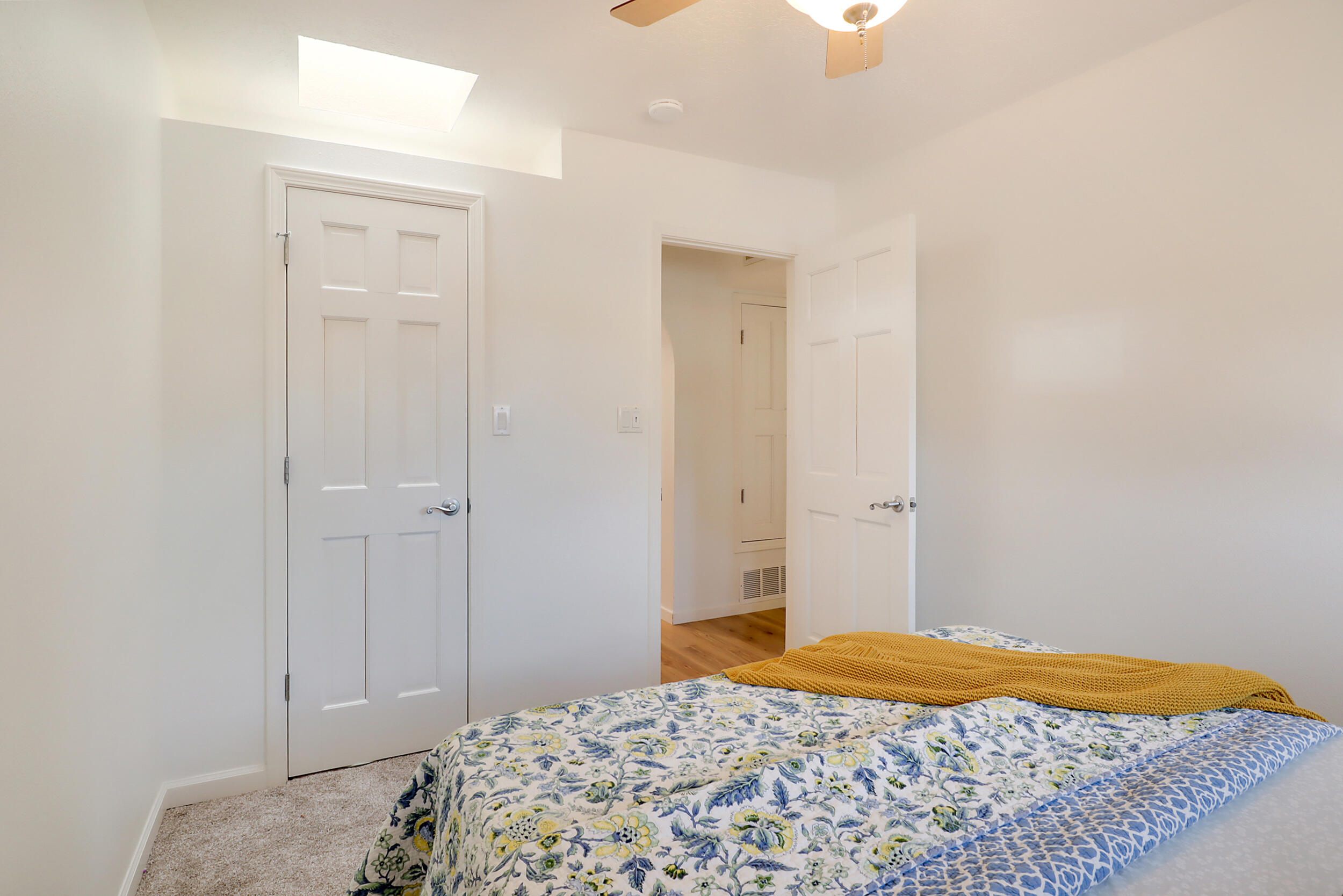 11104 Newcomb Avenue NE