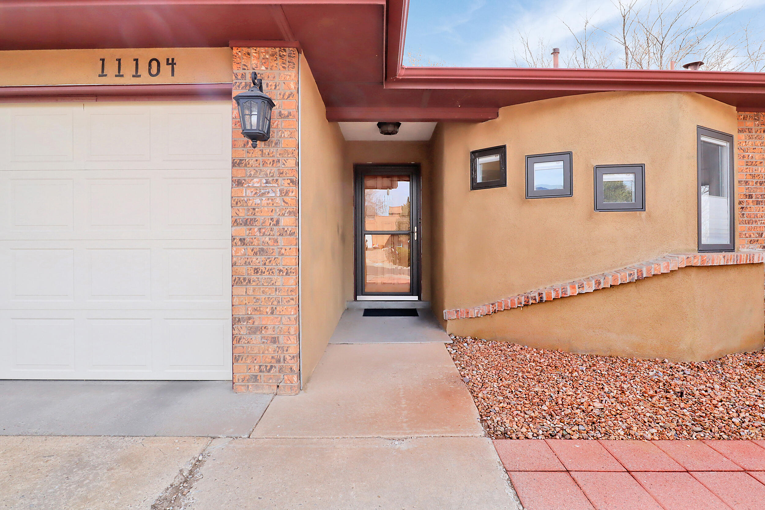 11104 Newcomb Avenue NE