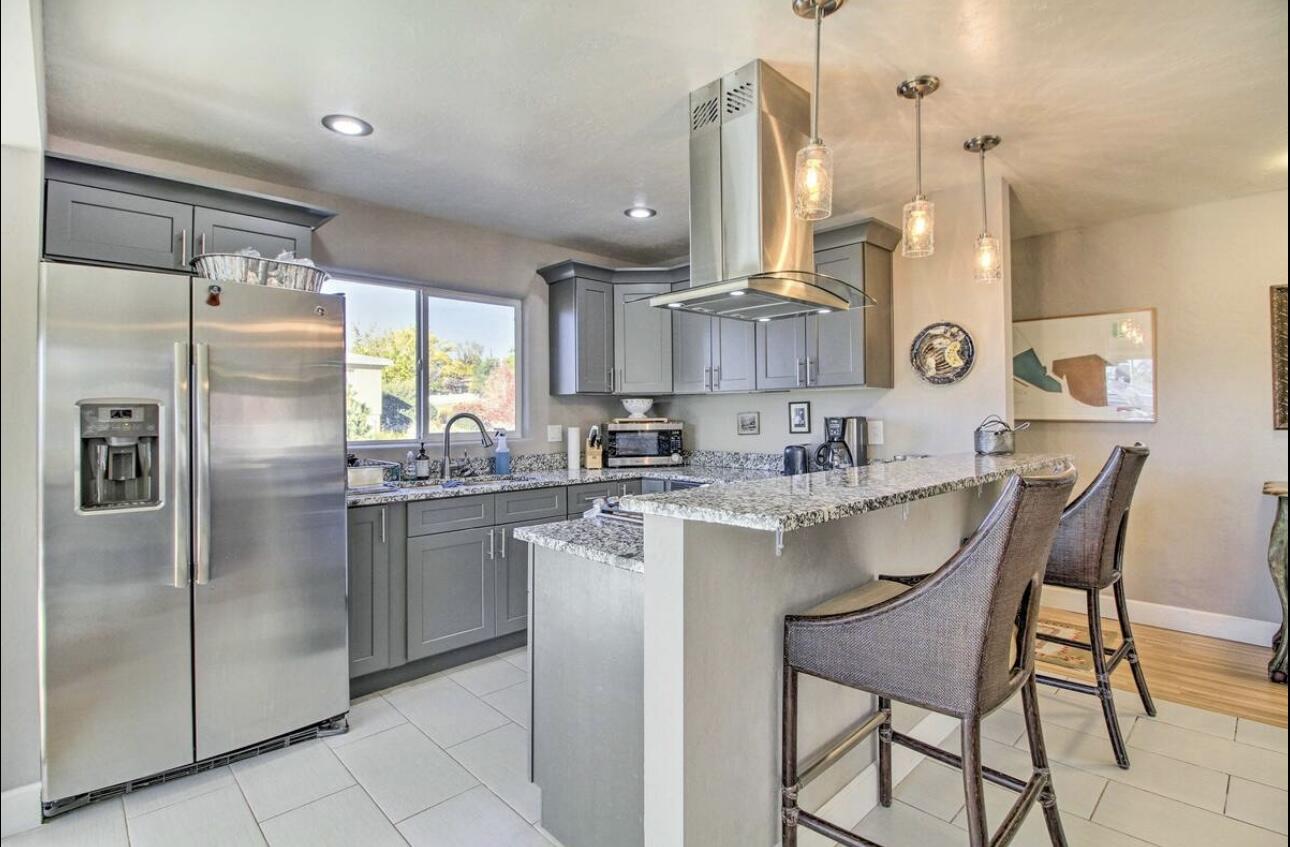 1801 Princeton Drive SE