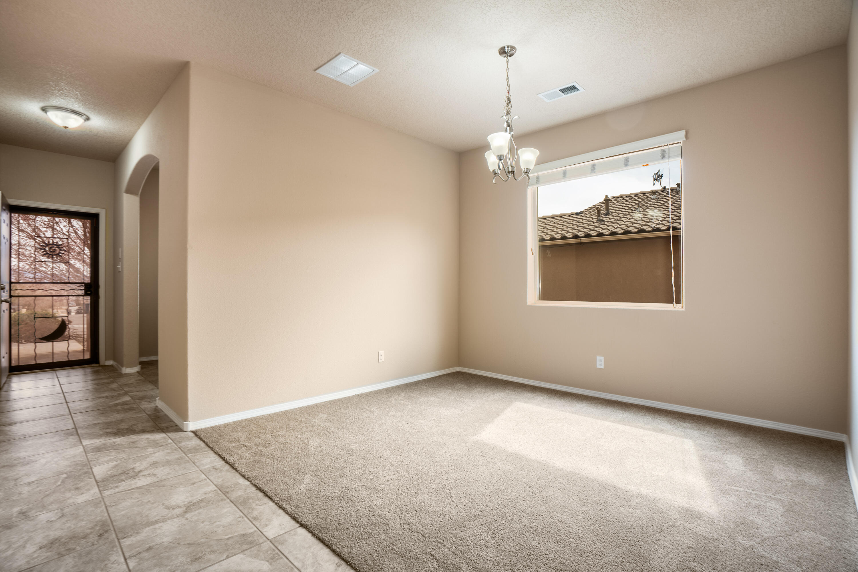 2000 Las Brisas Circle SE