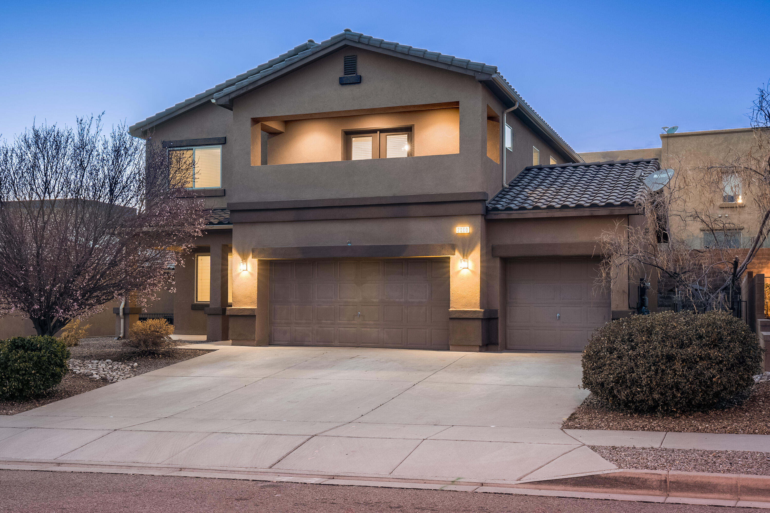 2000 Las Brisas Circle SE