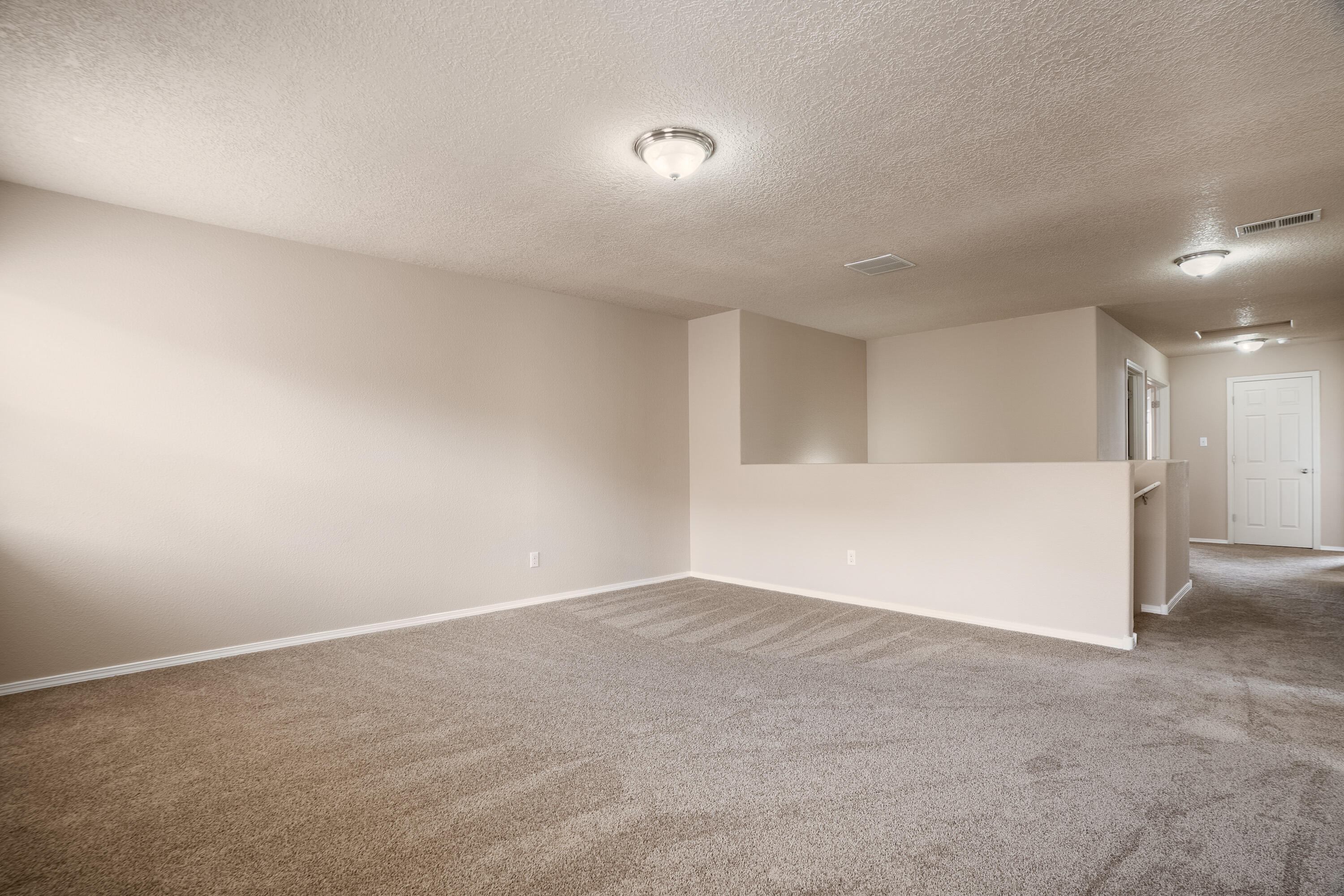 2000 Las Brisas Circle SE