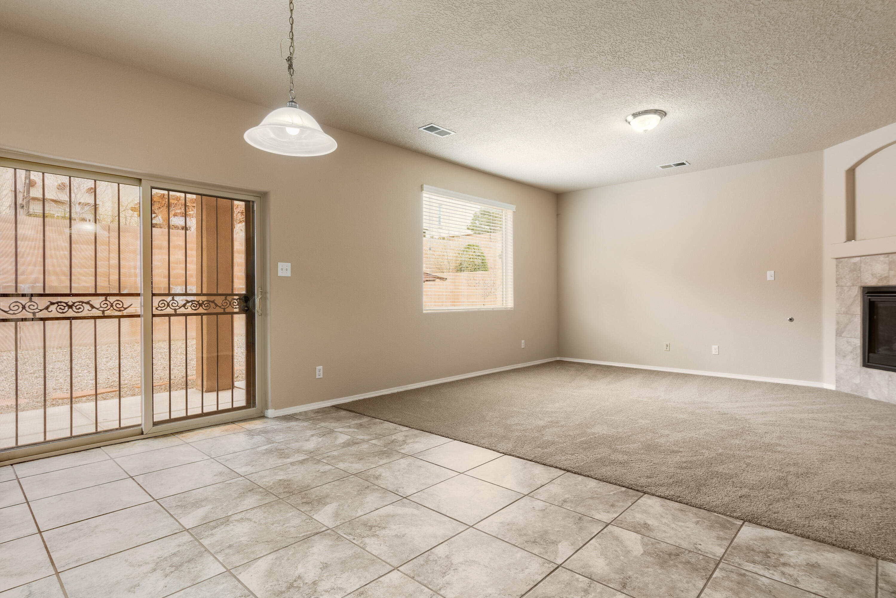 2000 Las Brisas Circle SE