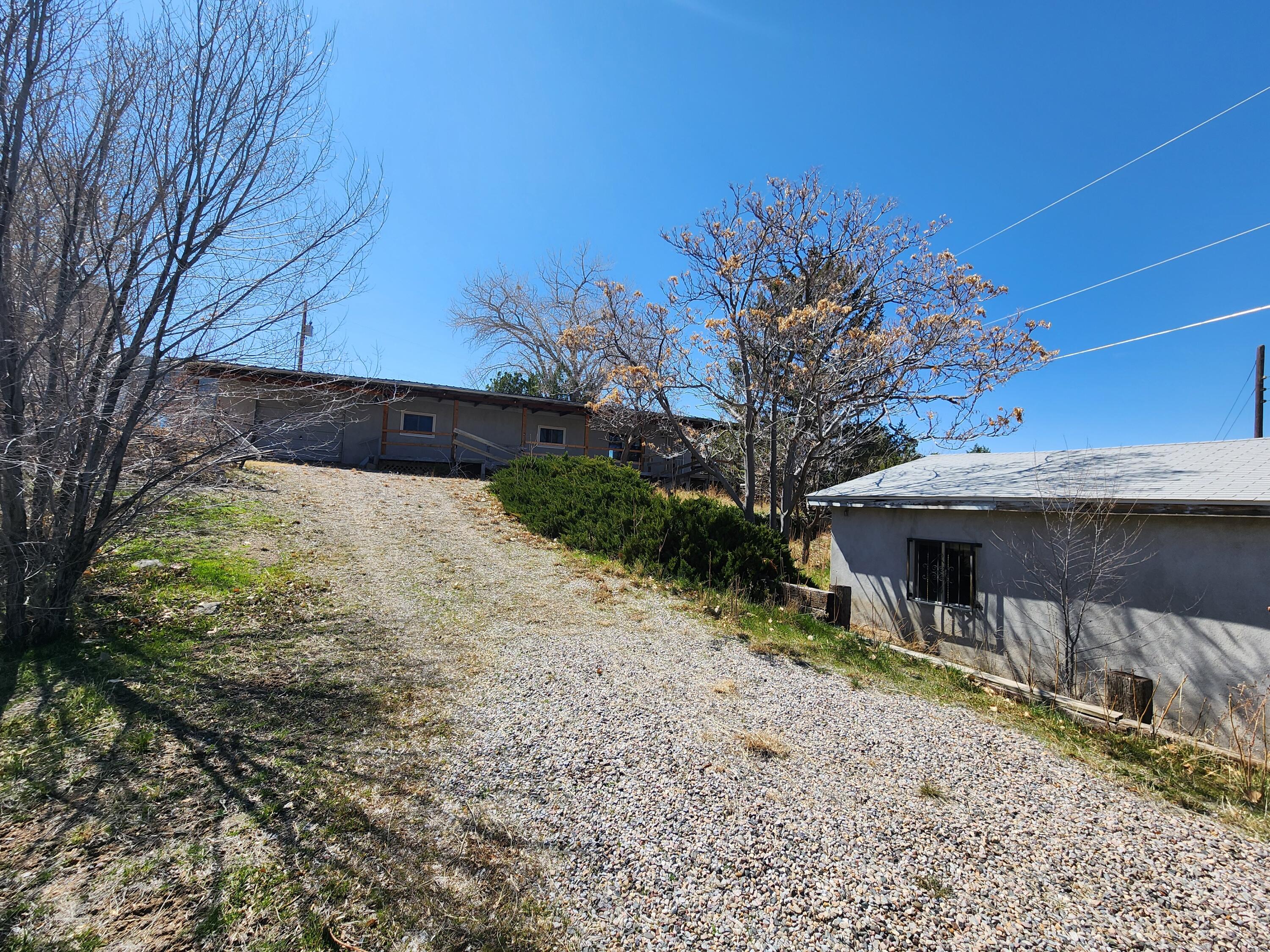 19 Camino De La Ciruela