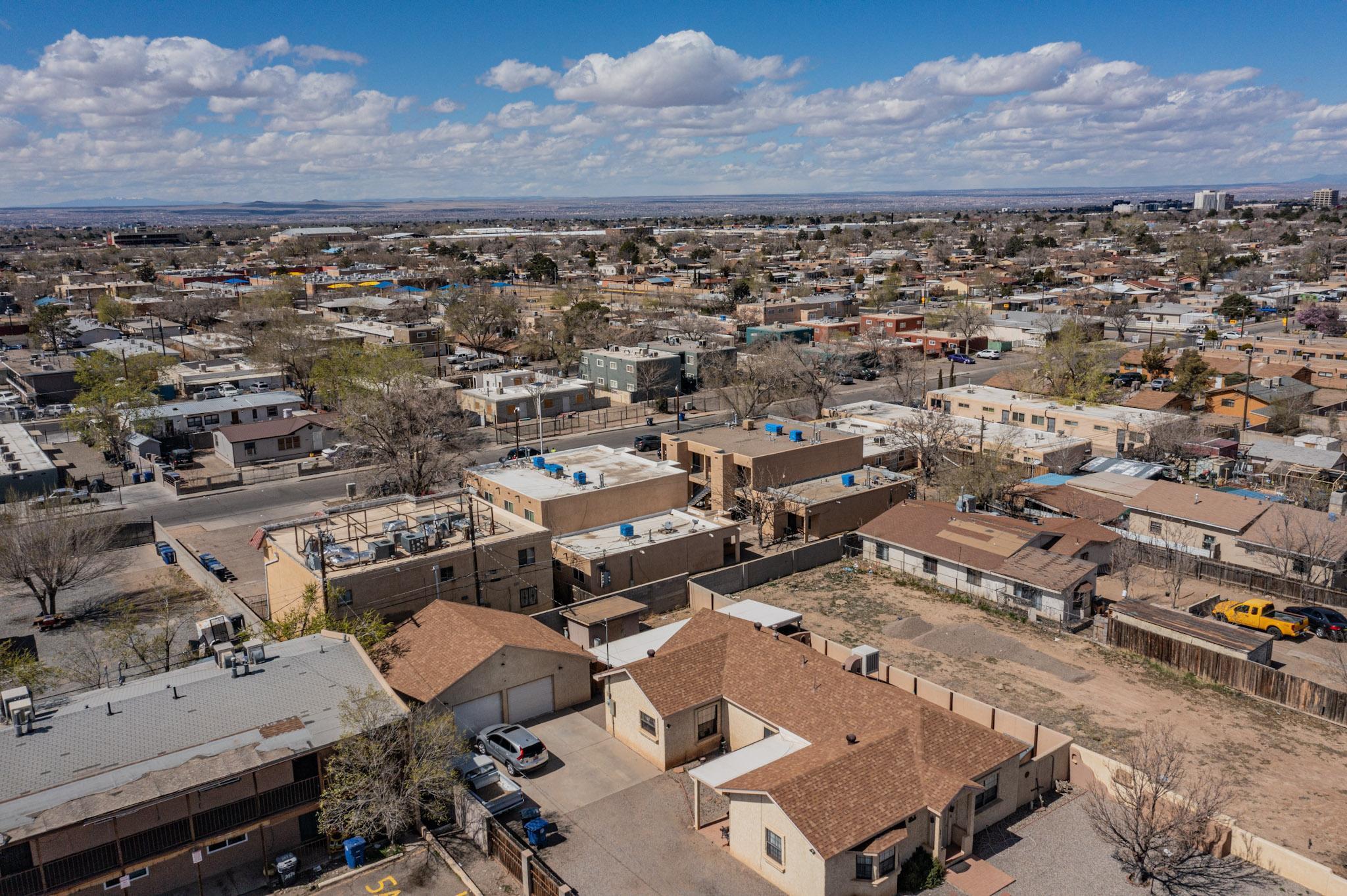 304-308 Pennslvania Street NE