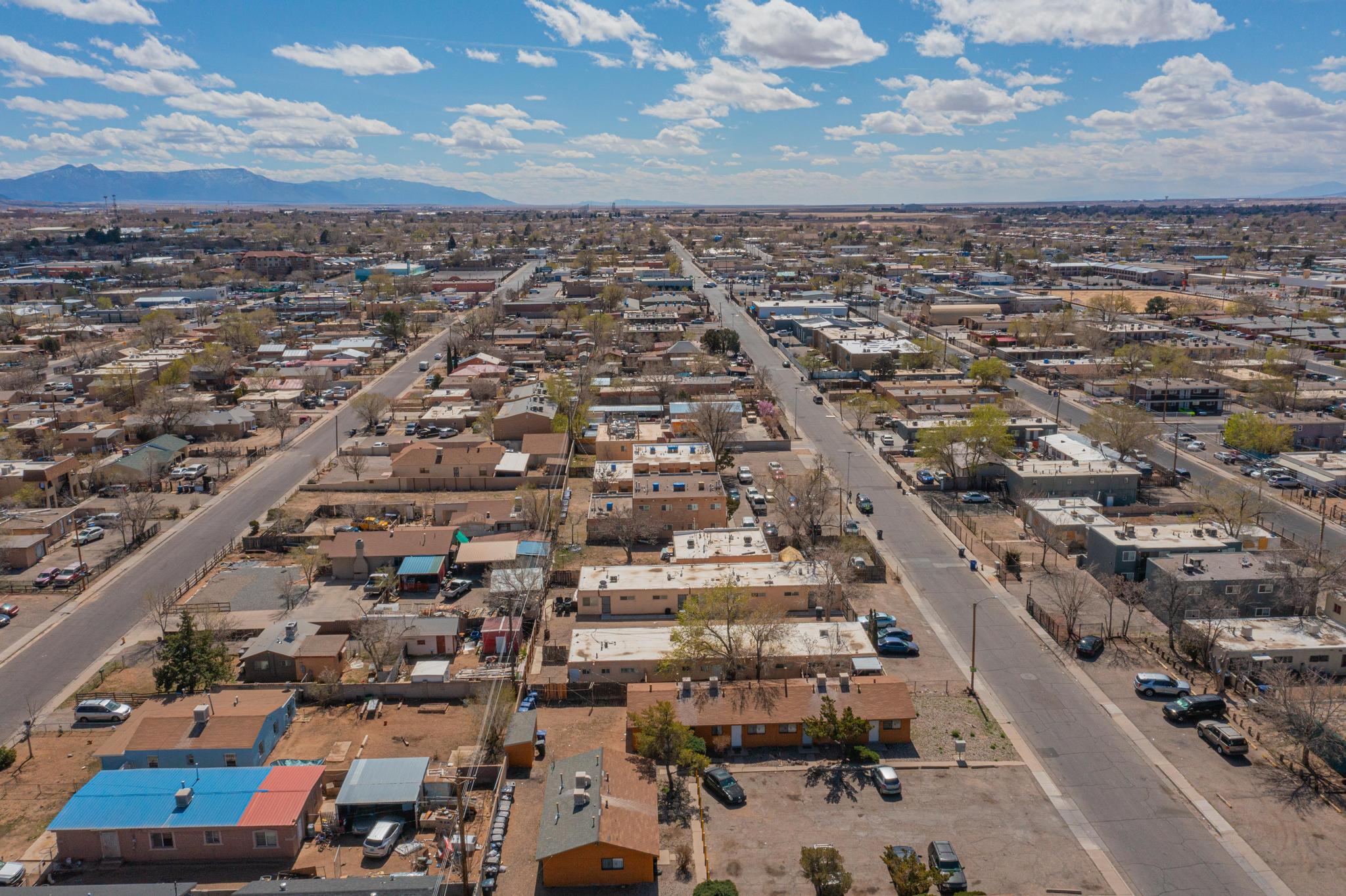 304-308 Pennslvania Street NE