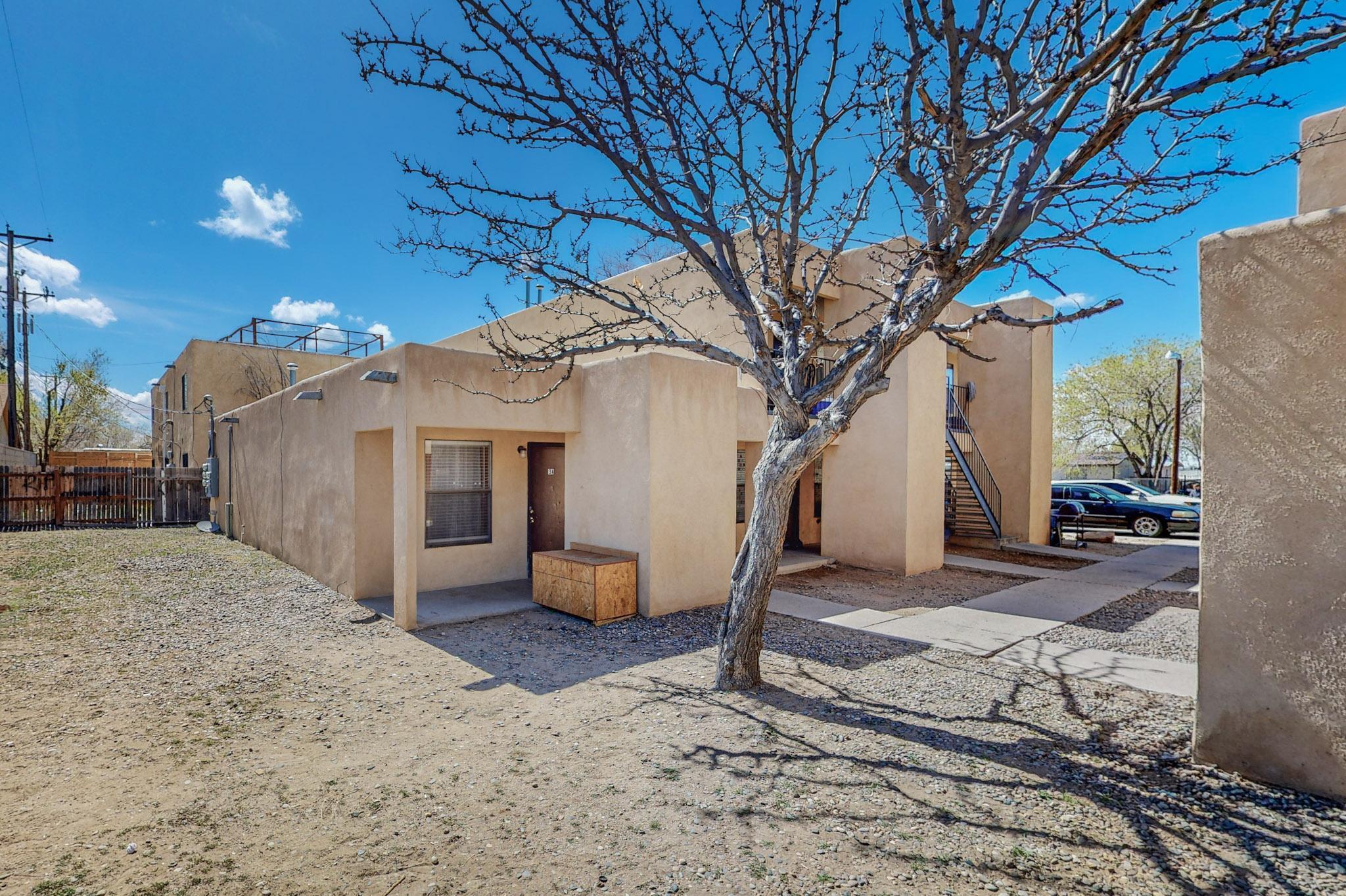 304-308 Pennslvania Street NE