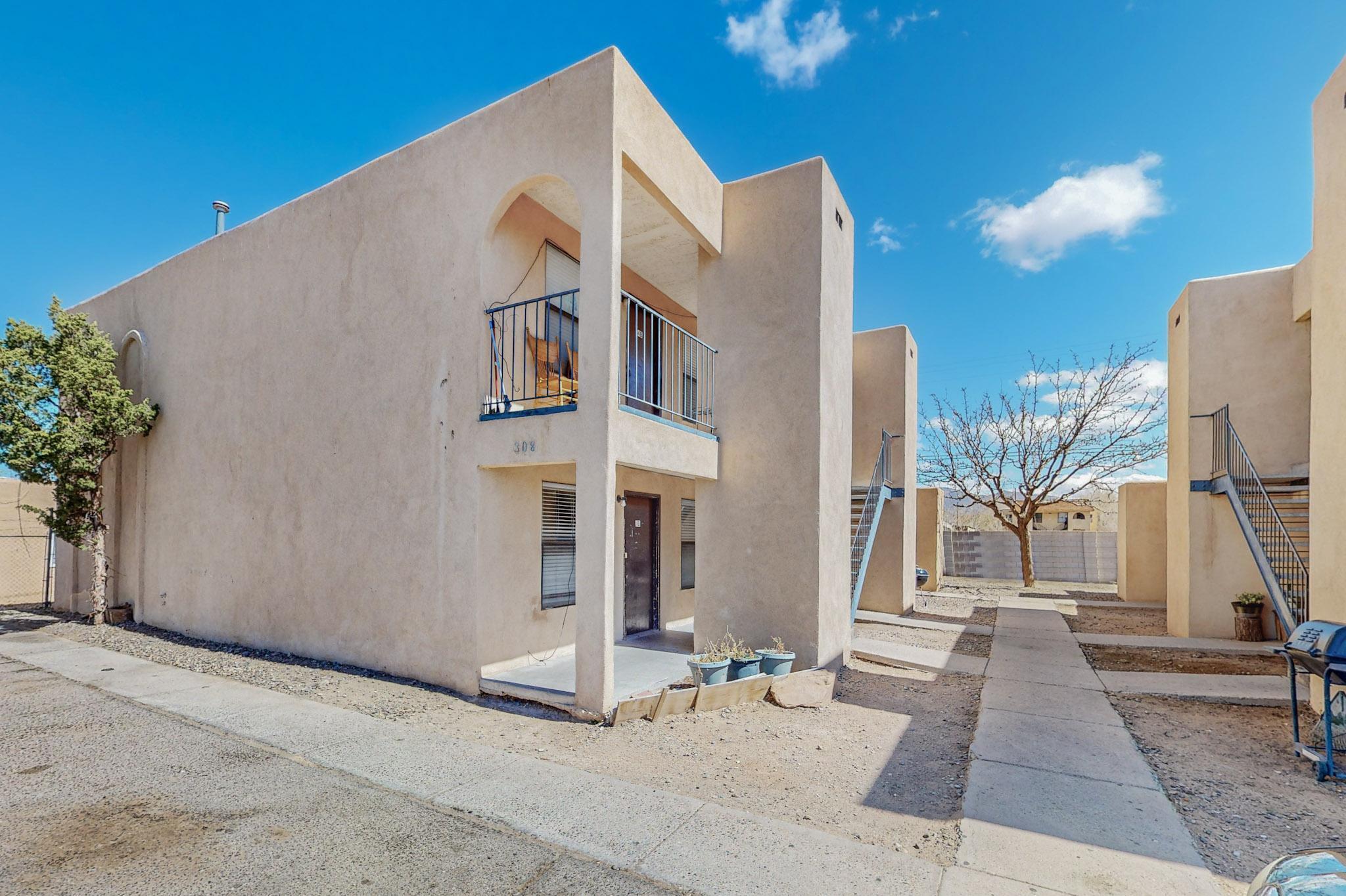 304-308 Pennslvania Street NE