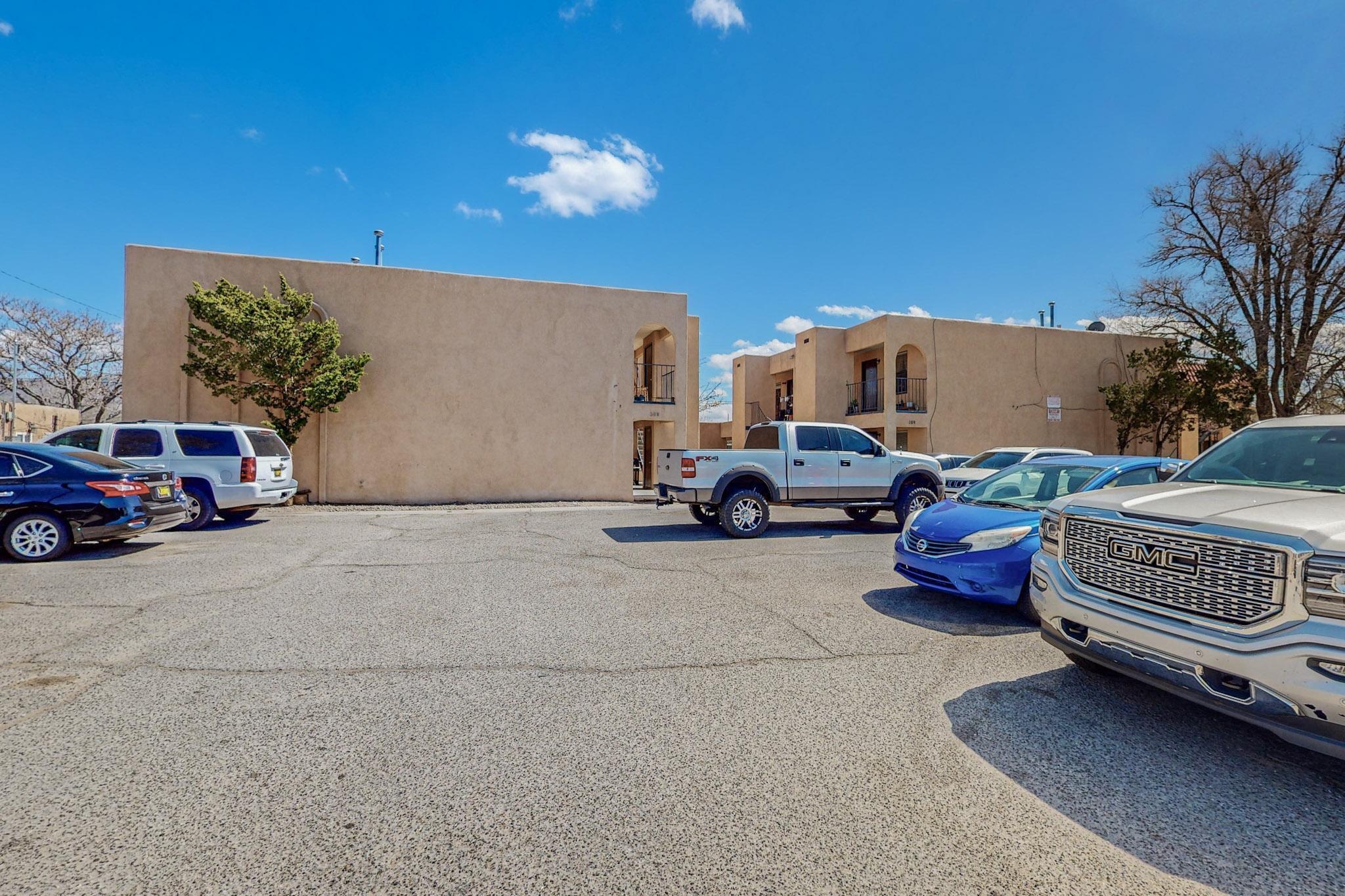 304-308 Pennslvania Street NE