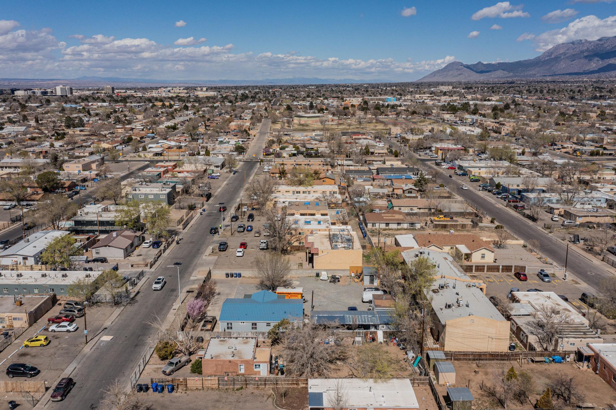 304-308 Pennslvania Street NE