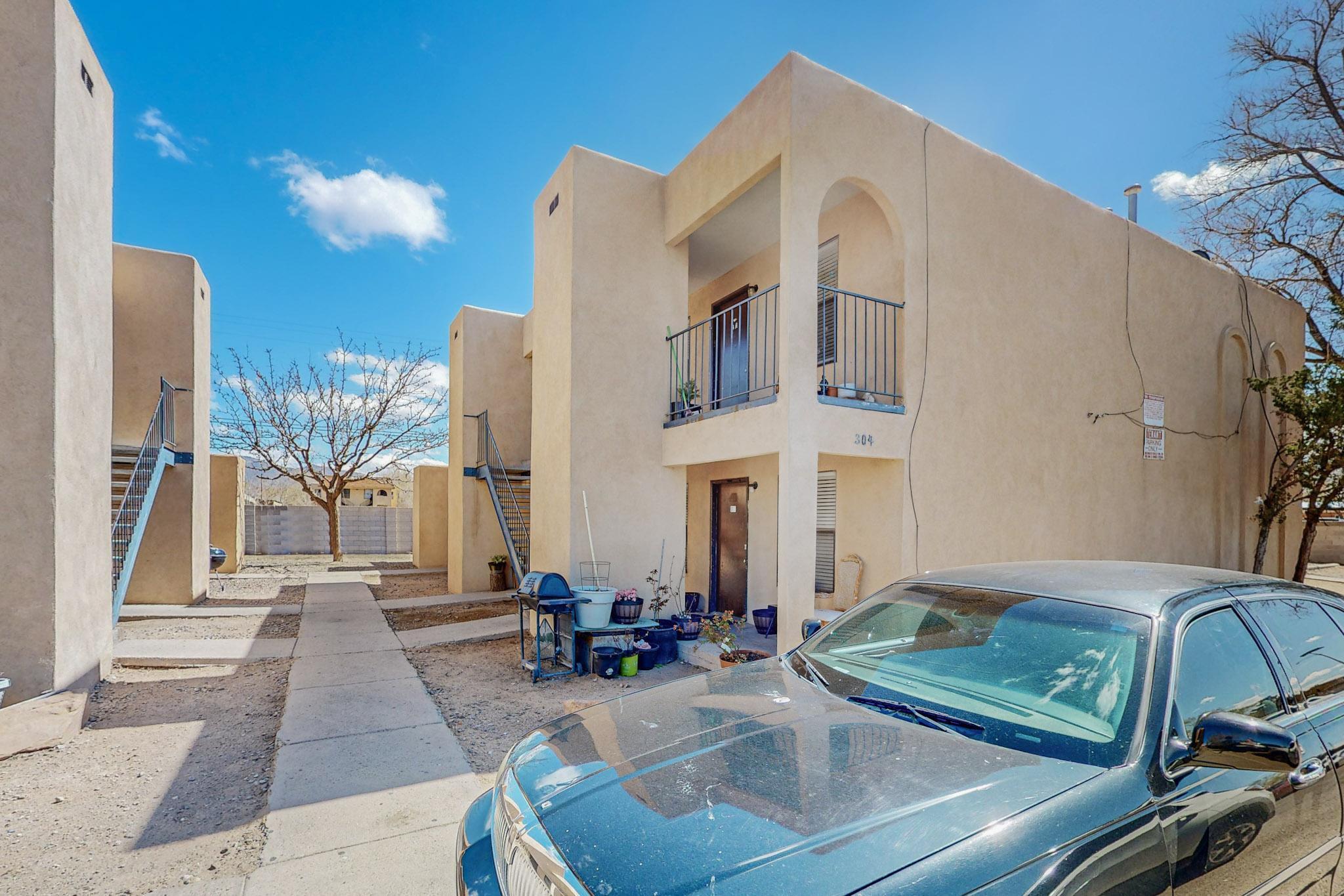 304-308 Pennslvania Street NE