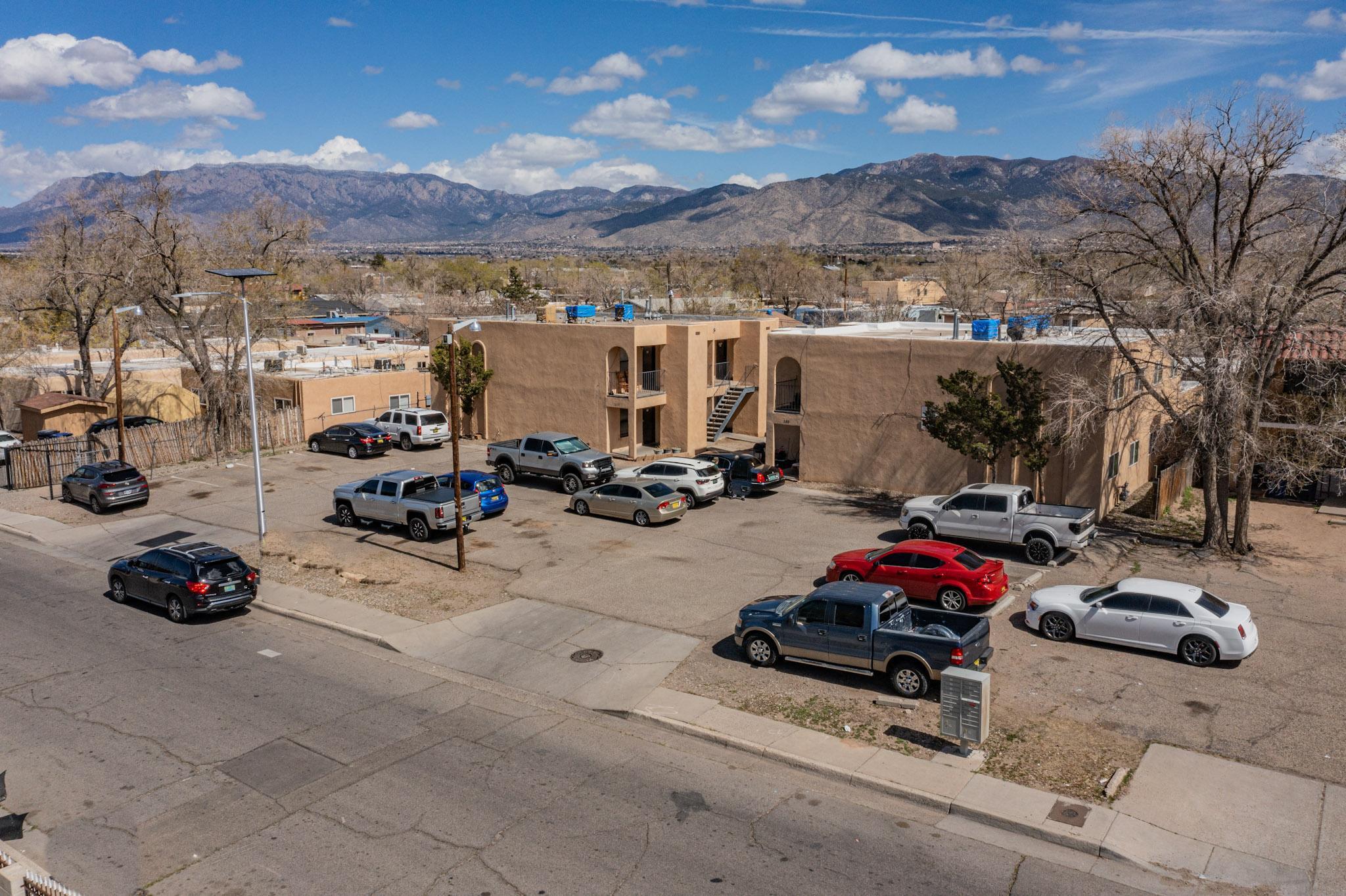 304-308 Pennslvania Street NE