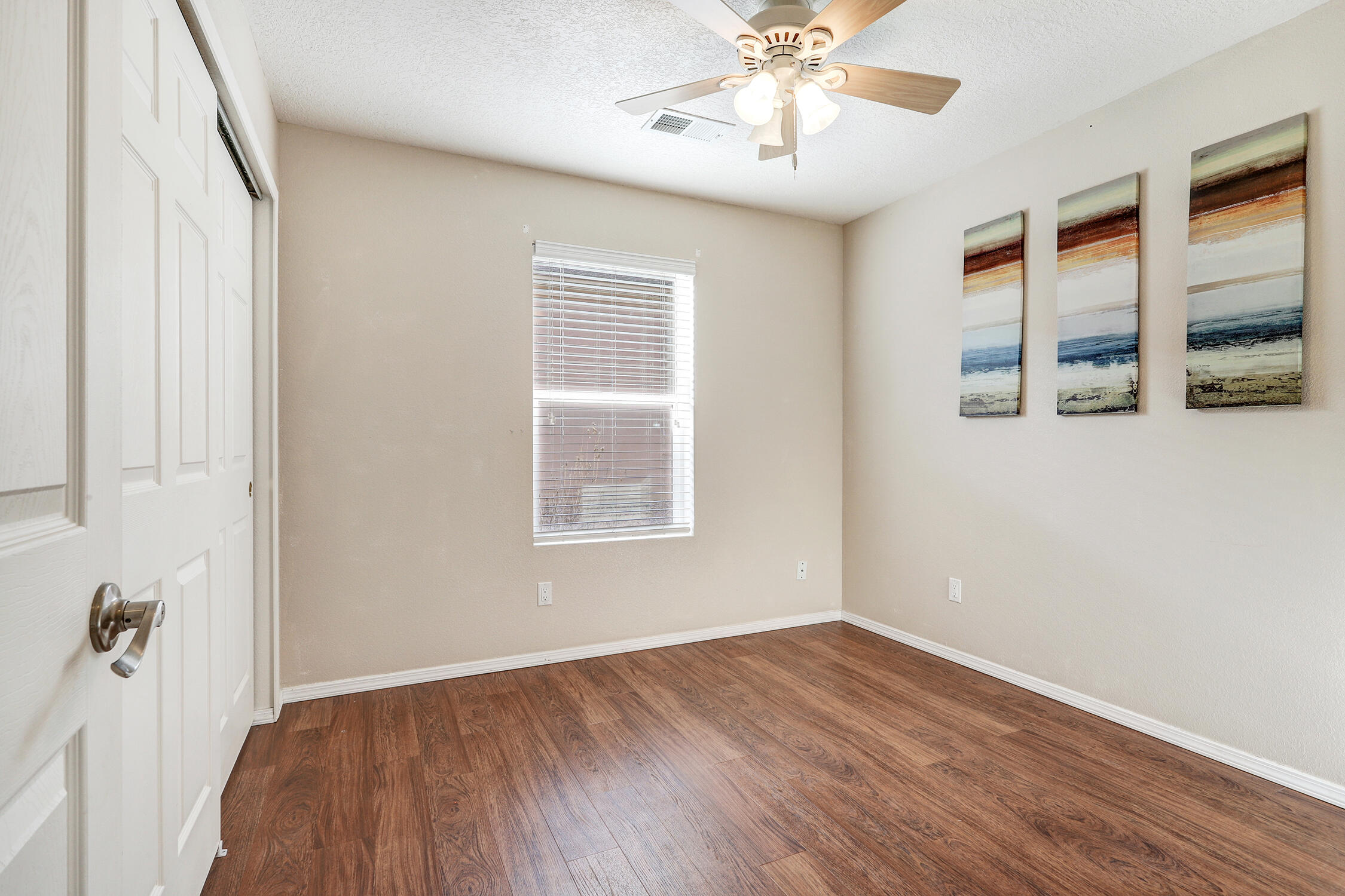 6206 Nueva Espana Road NW