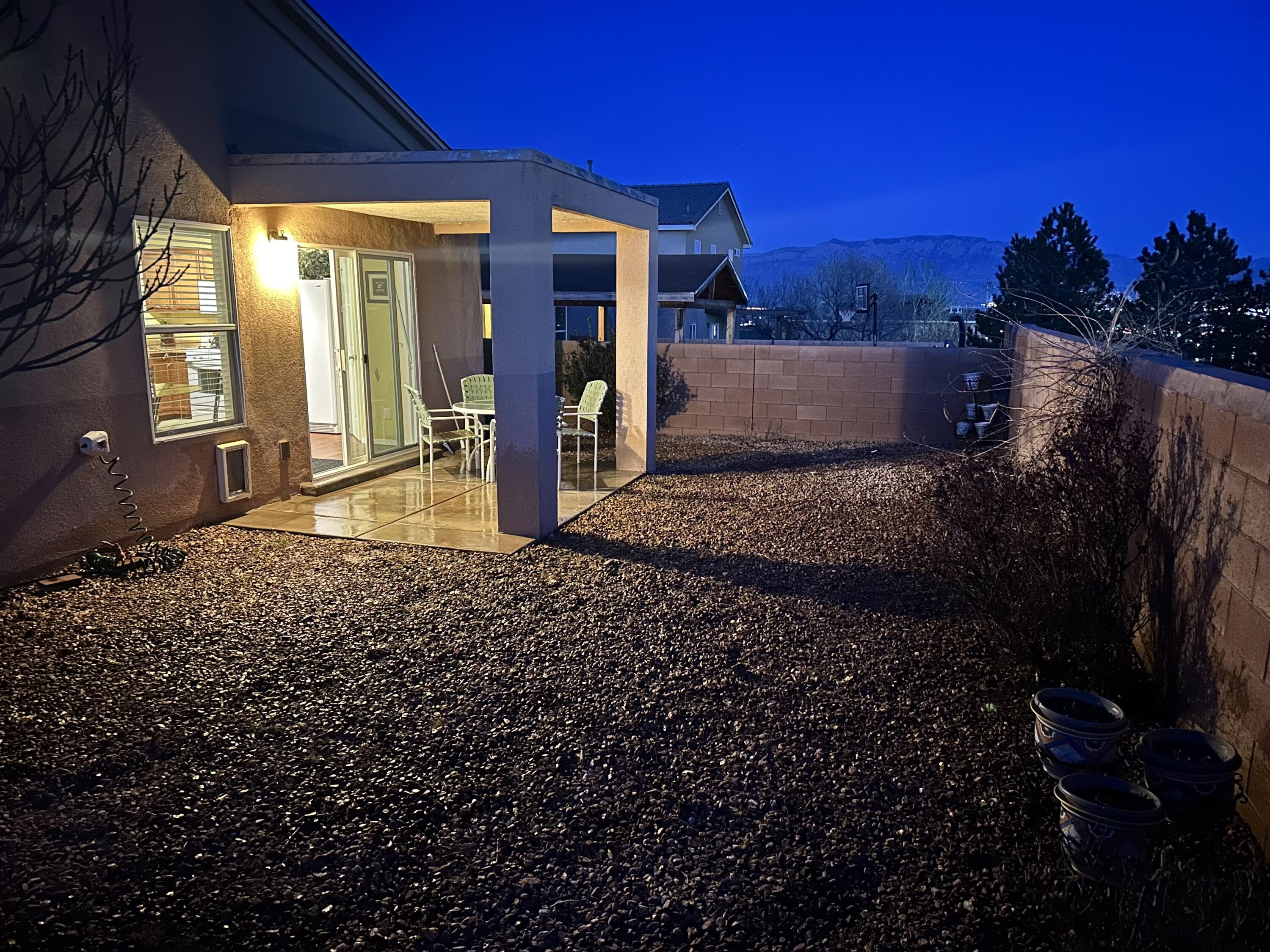 6206 Nueva Espana Road NW