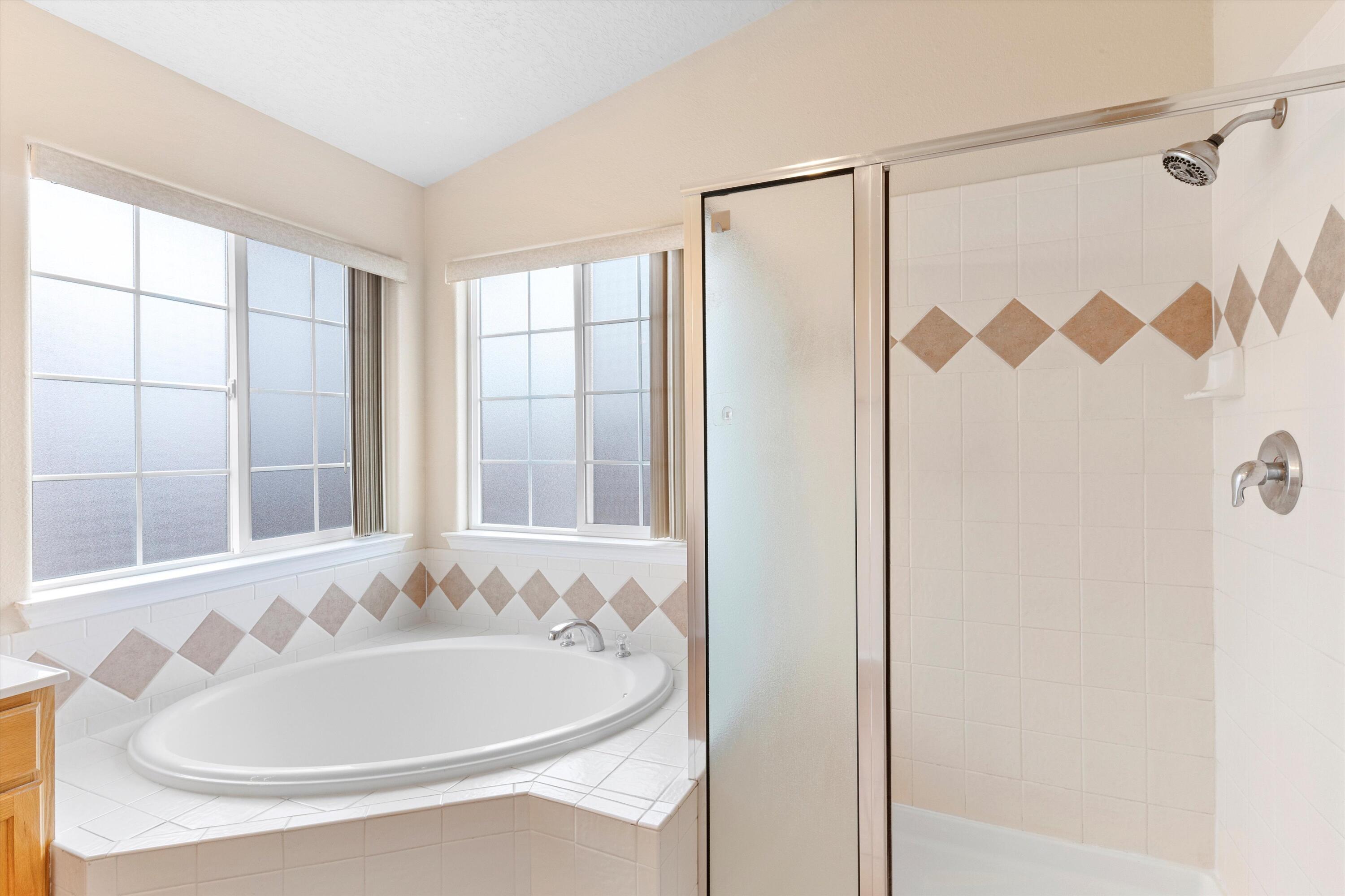 947 Tambora Street NW