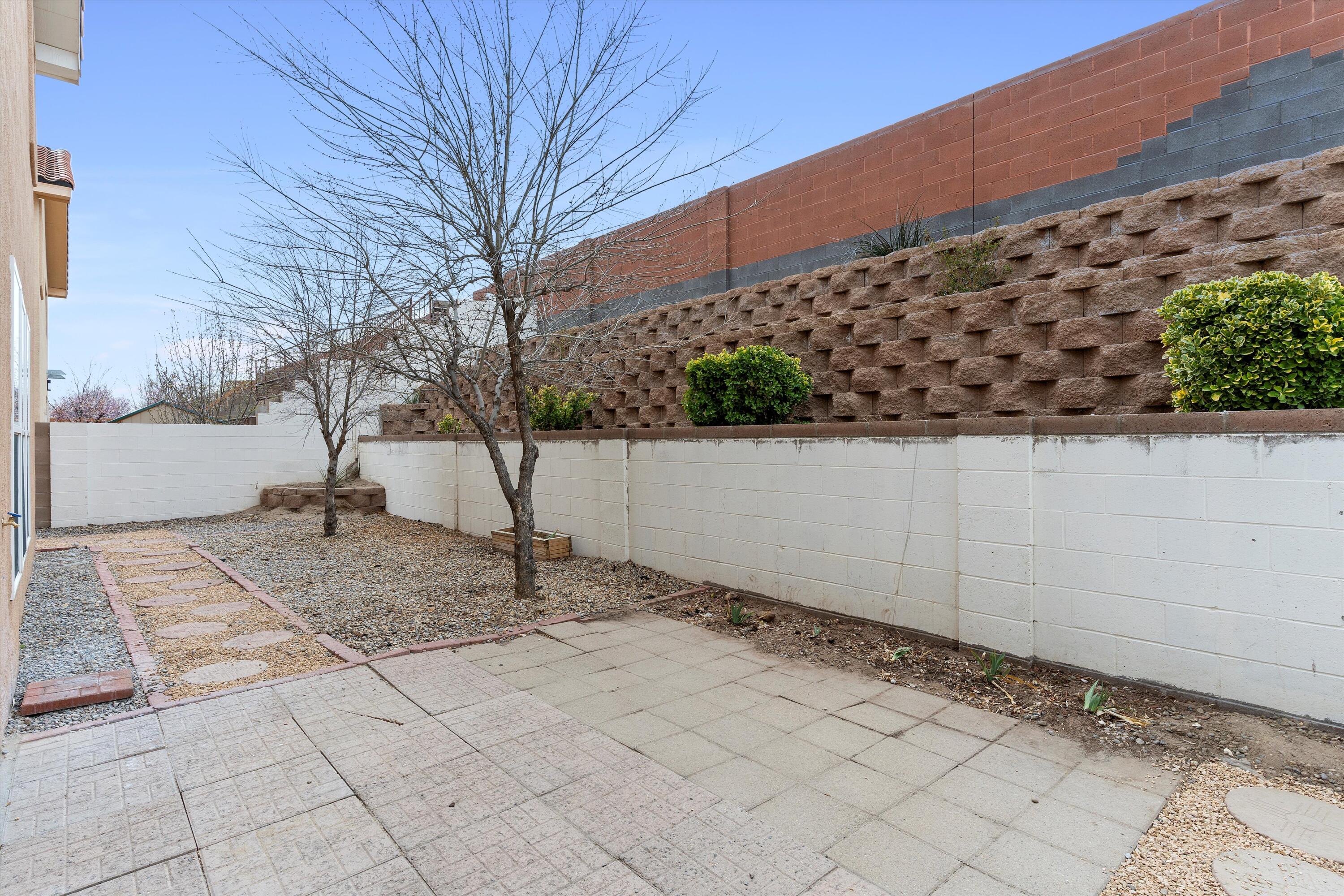 947 Tambora Street NW