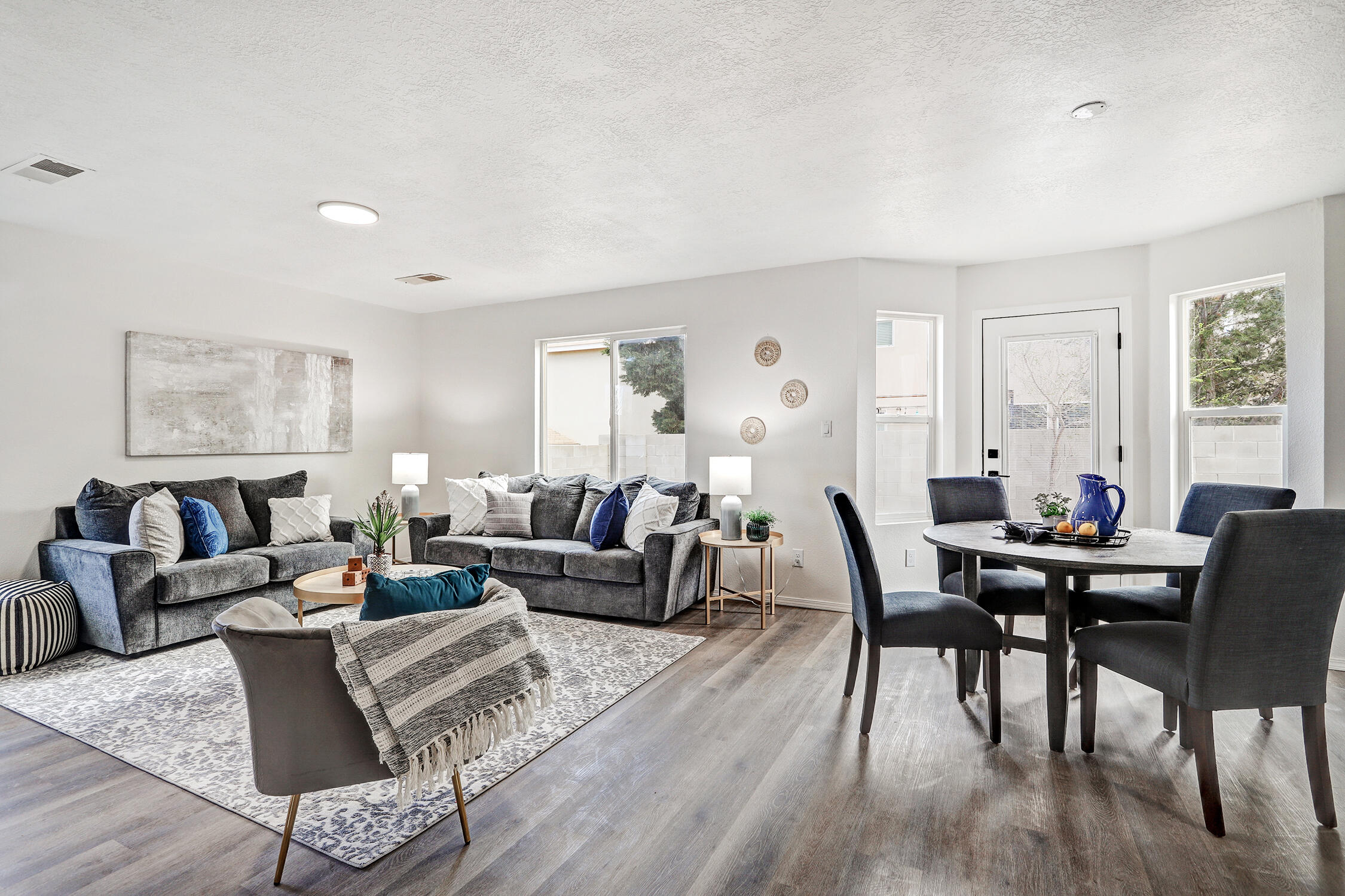 6048 Park Hill Avenue NW