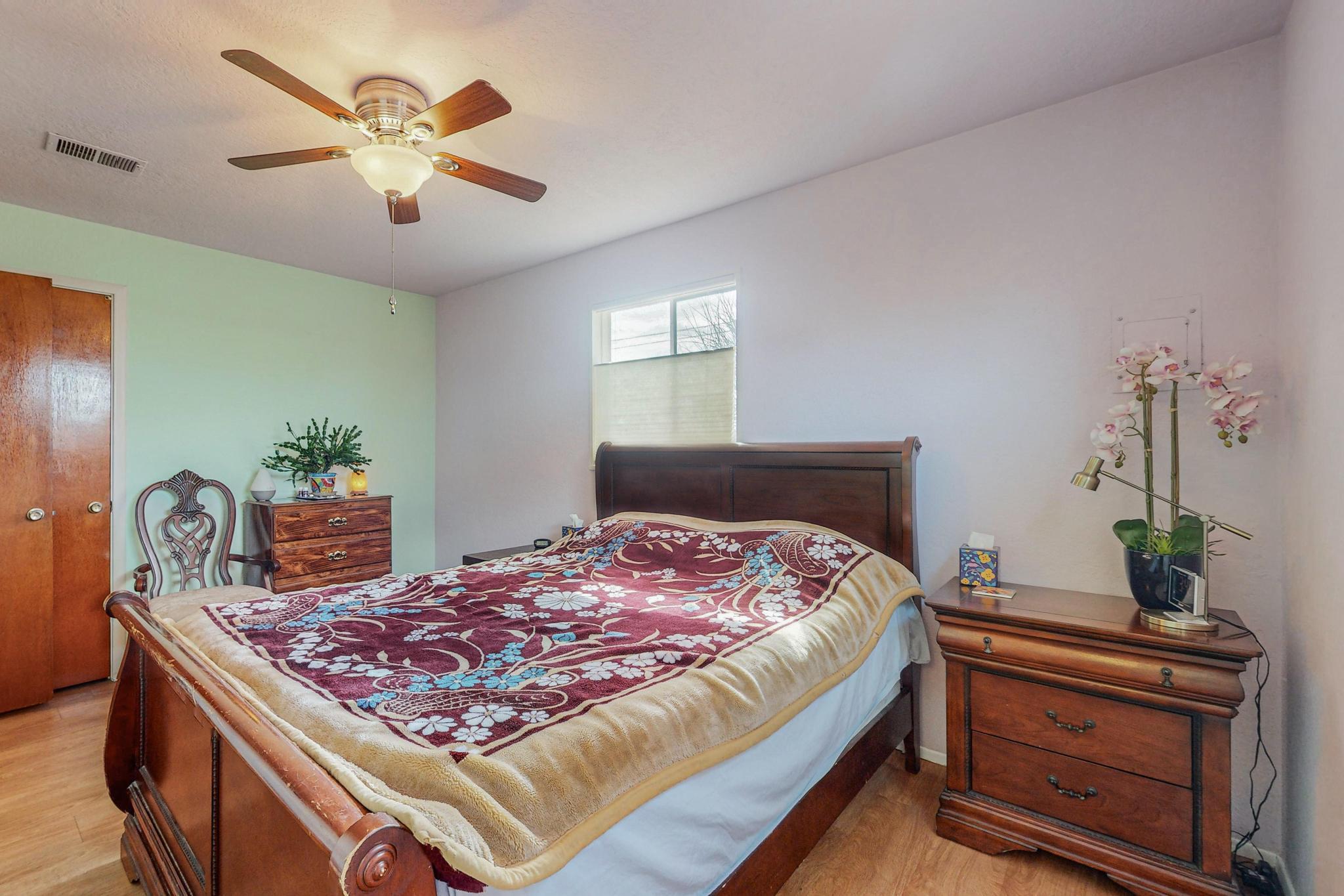 2105 Altez Street NE